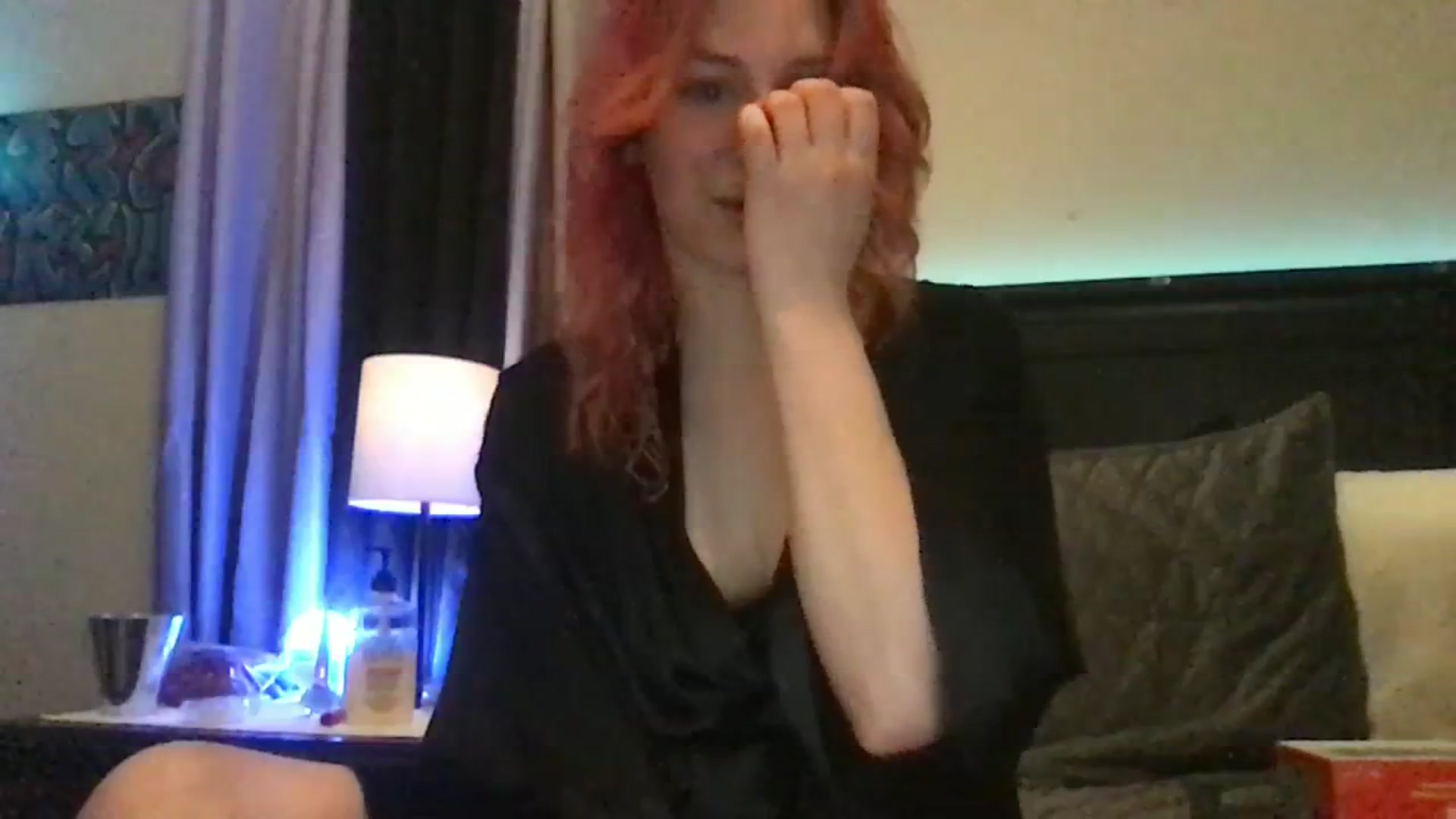 Gallery image thumbnail from EmmyLove's myfreecams stream on, 03/13/2024, 05:43 image 15 of 20