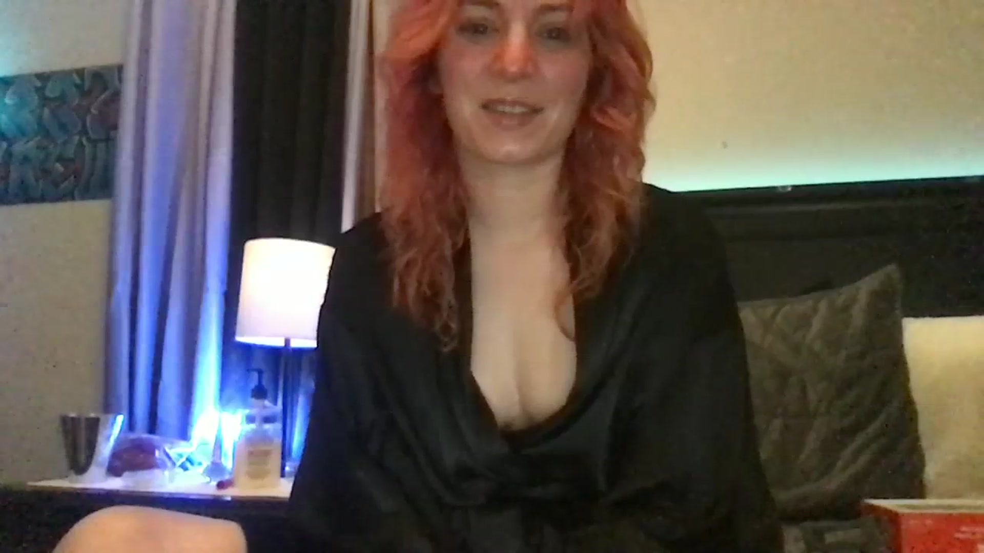 Gallery image thumbnail from EmmyLove's myfreecams stream on, 03/13/2024, 05:43 image 14 of 20