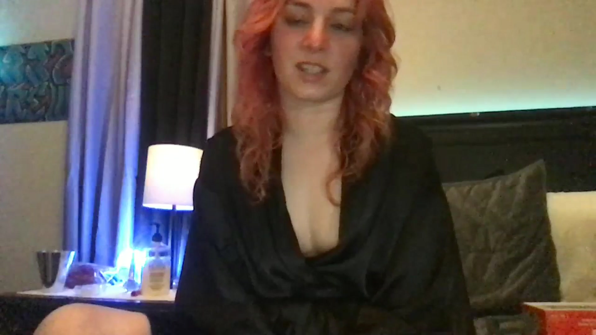 Gallery image thumbnail from EmmyLove's myfreecams stream on, 03/13/2024, 05:43 image 12 of 20