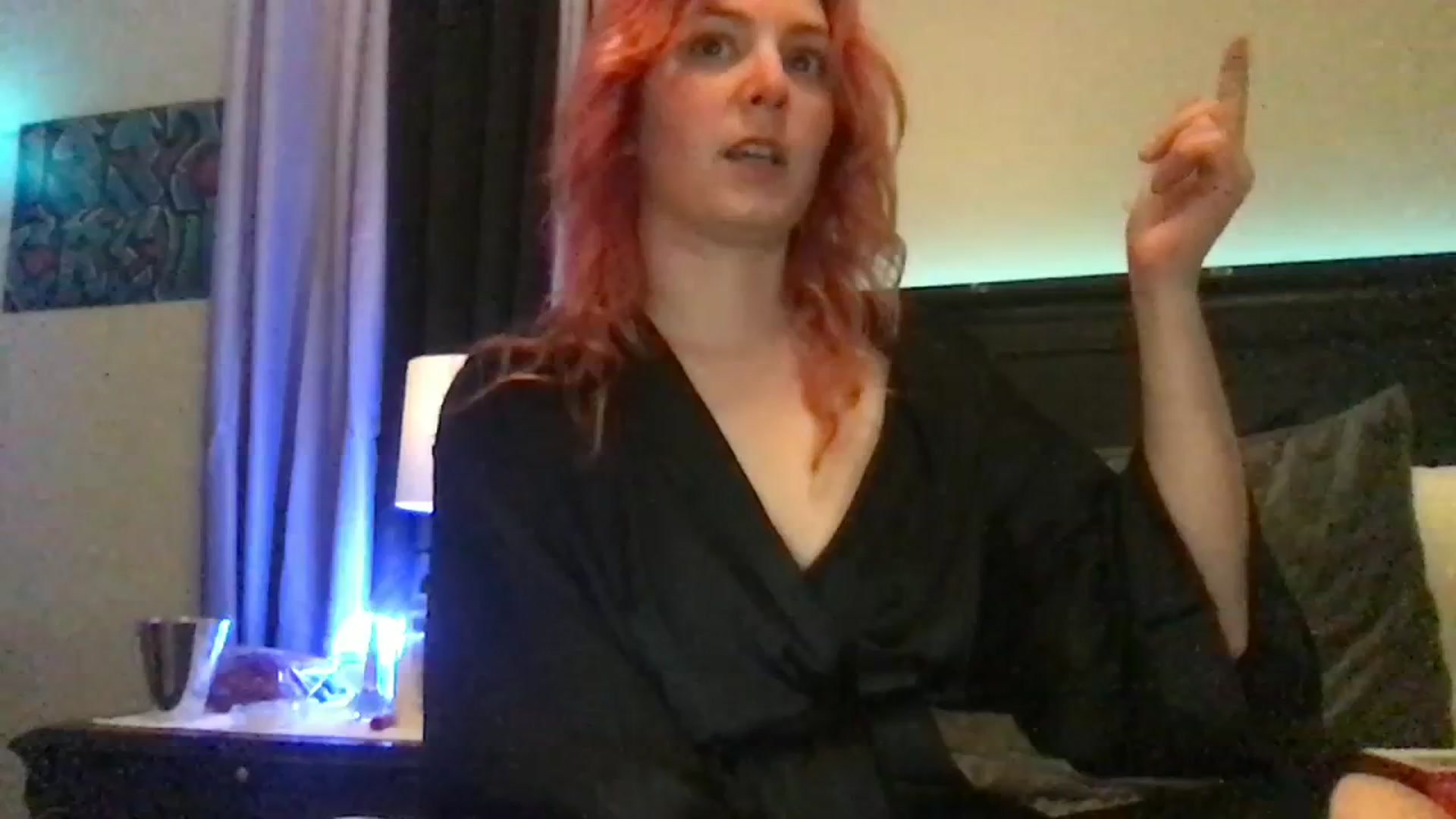 Gallery image thumbnail from EmmyLove's myfreecams stream on, 03/13/2024, 06:16 image 4 of 20