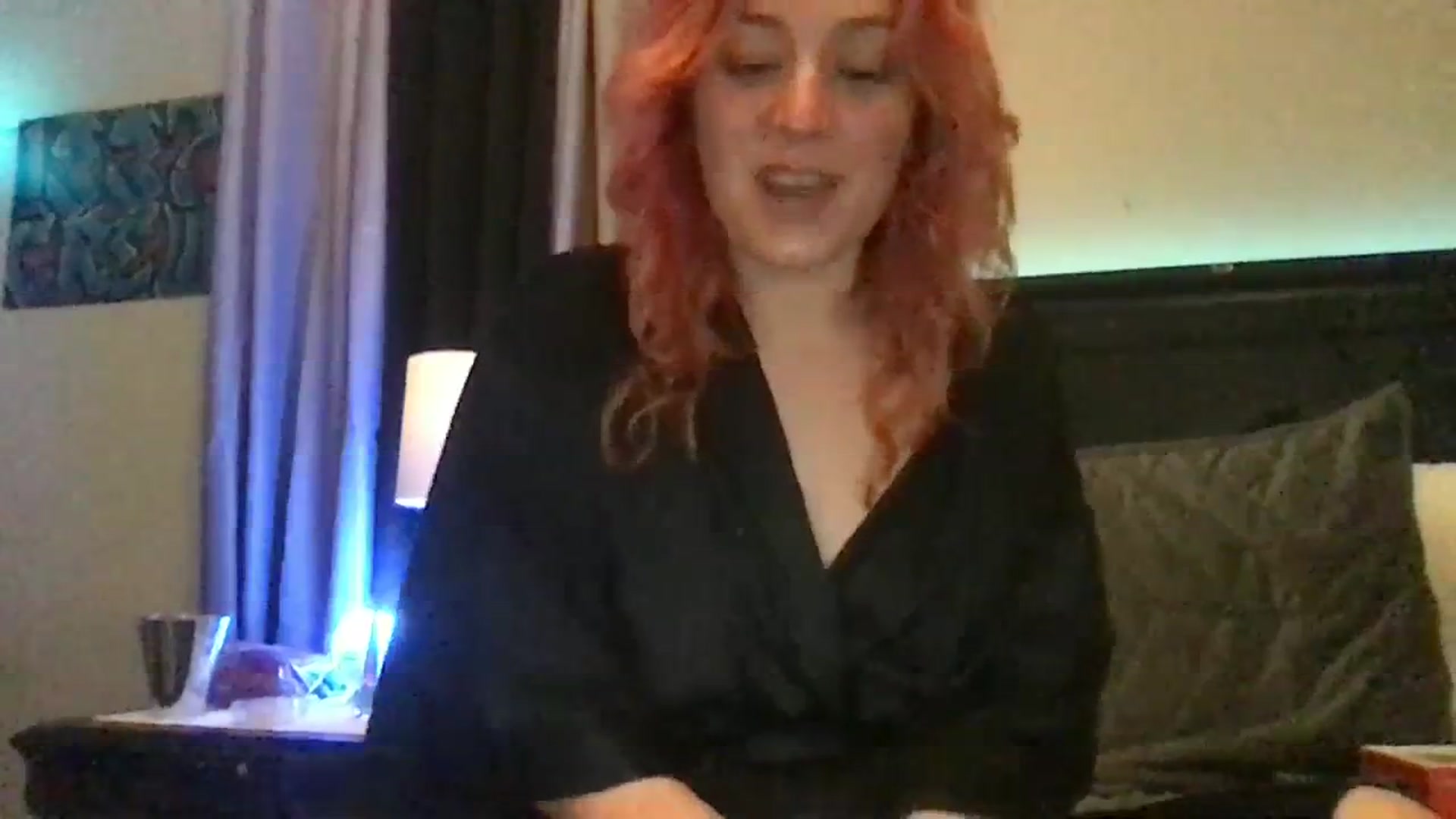 Gallery image thumbnail from EmmyLove's myfreecams stream on, 03/13/2024, 06:16 image 5 of 20