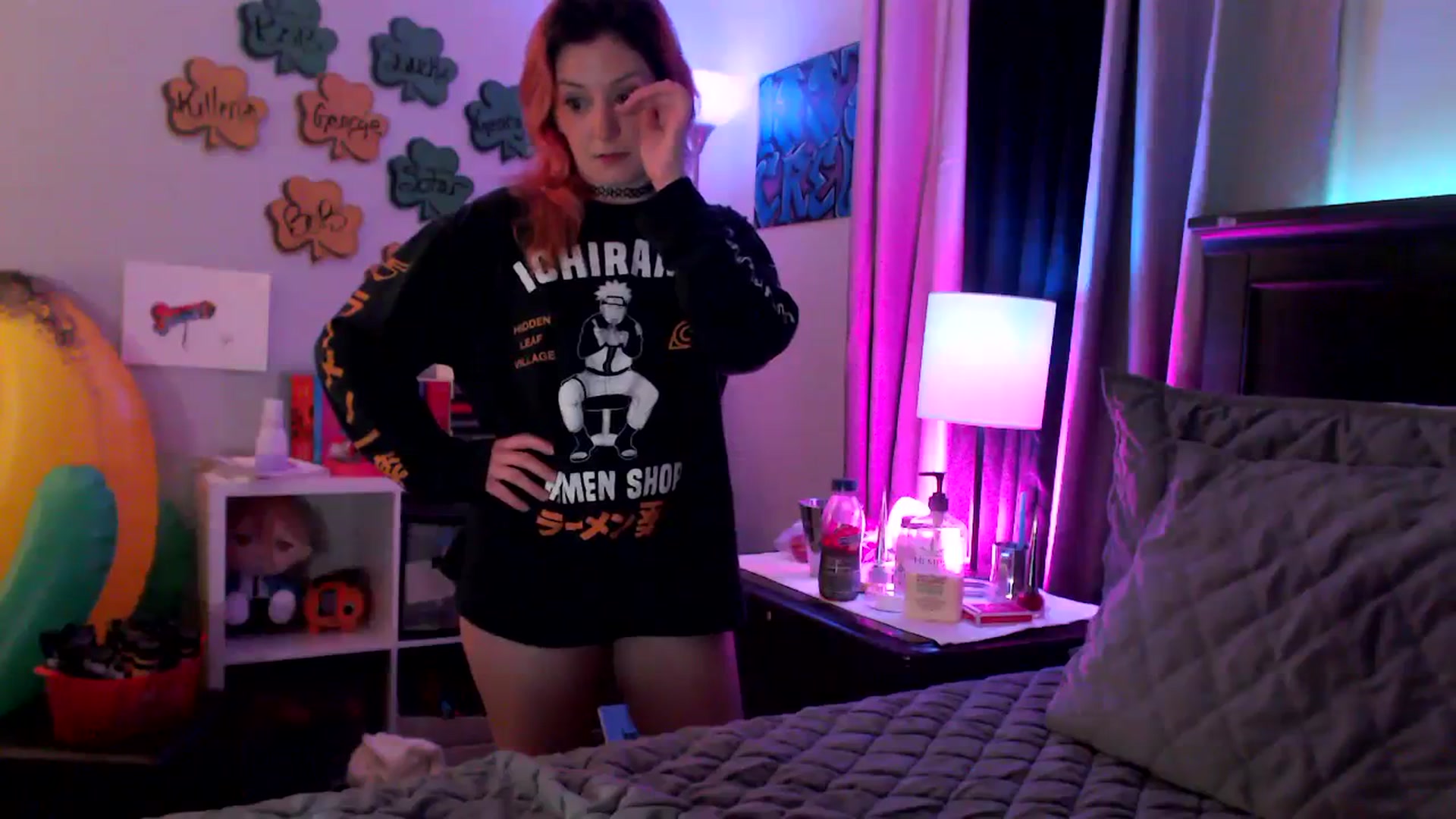 Gallery image thumbnail from EmmyLove's myfreecams stream on, 03/21/2024, 06:12 image 2 of 20