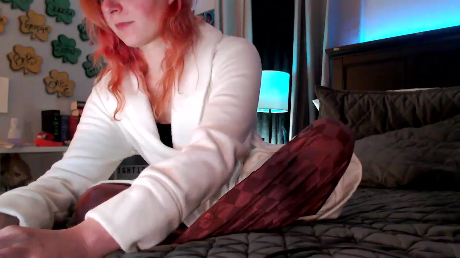 Gallery image thumbnail from EmmyLove's myfreecams stream on, 03/27/2024, 06:12 image 7 of 20