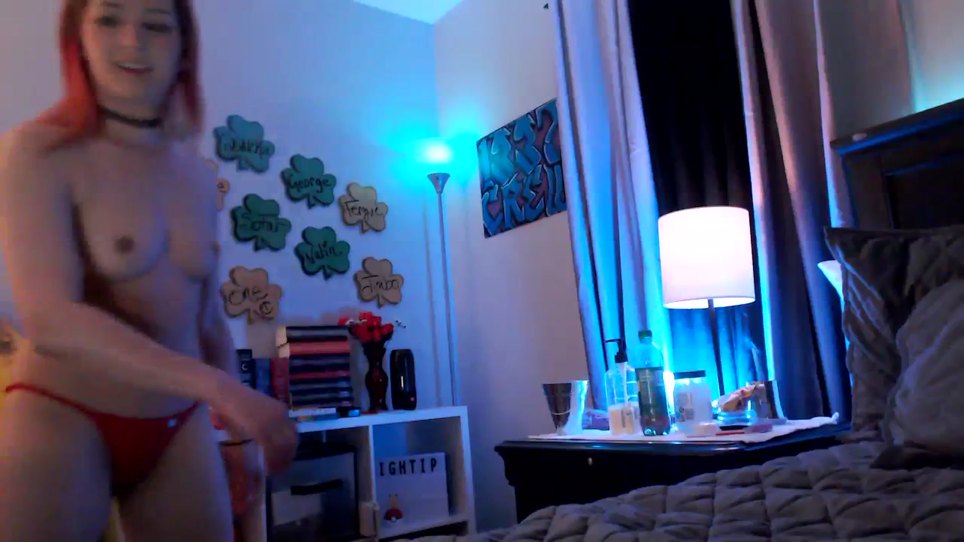 Gallery image thumbnail from EmmyLove's myfreecams stream on, 03/29/2024, 05:20 image 11 of 20