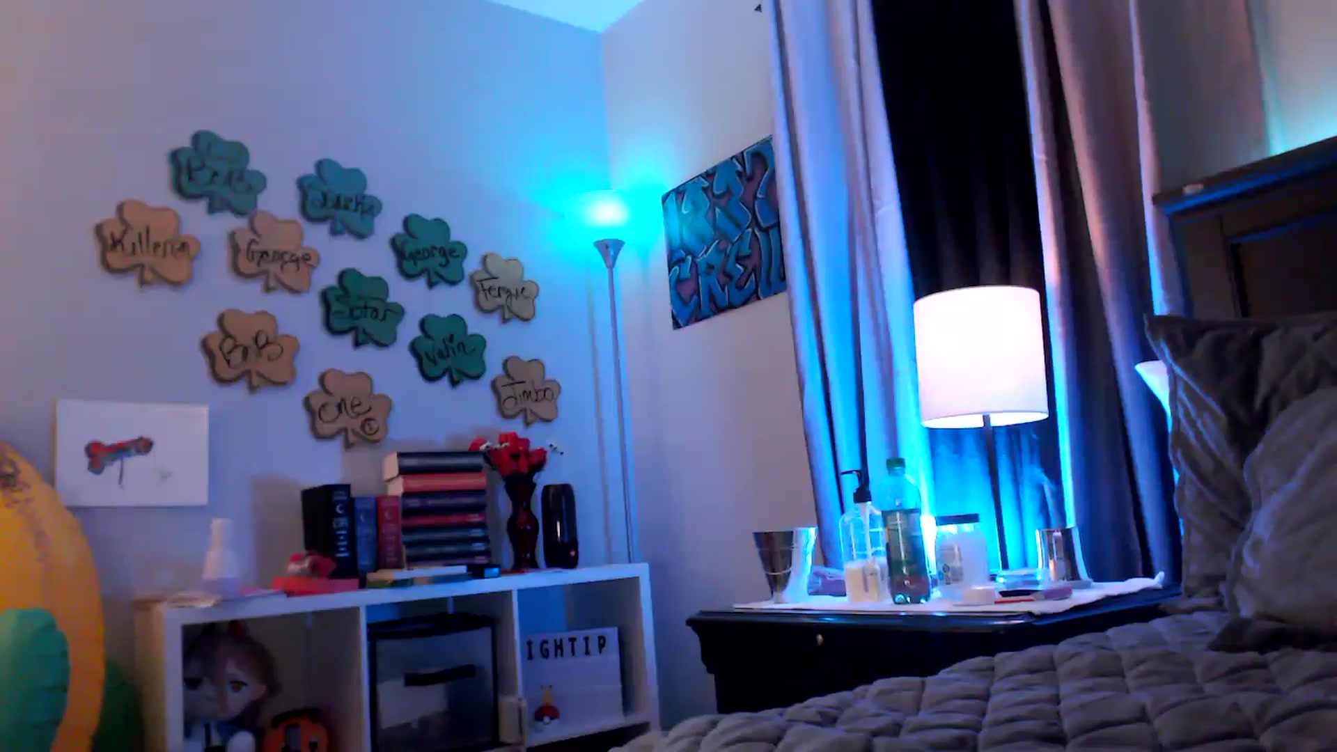 Gallery image thumbnail from EmmyLove's myfreecams stream on, 03/29/2024, 05:20 image 15 of 20