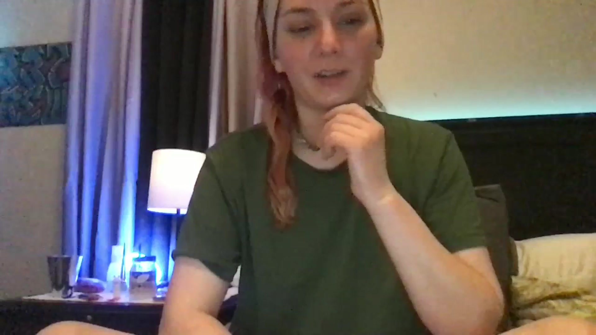 Gallery image thumbnail from EmmyLove's myfreecams stream on, 04/04/2024, 06:39 image 3 of 20
