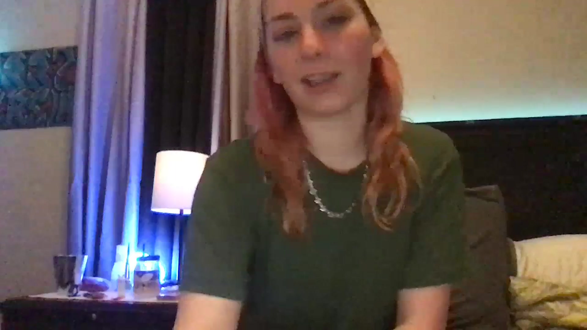 Gallery image thumbnail from EmmyLove's myfreecams stream on, 04/04/2024, 06:39 image 11 of 20