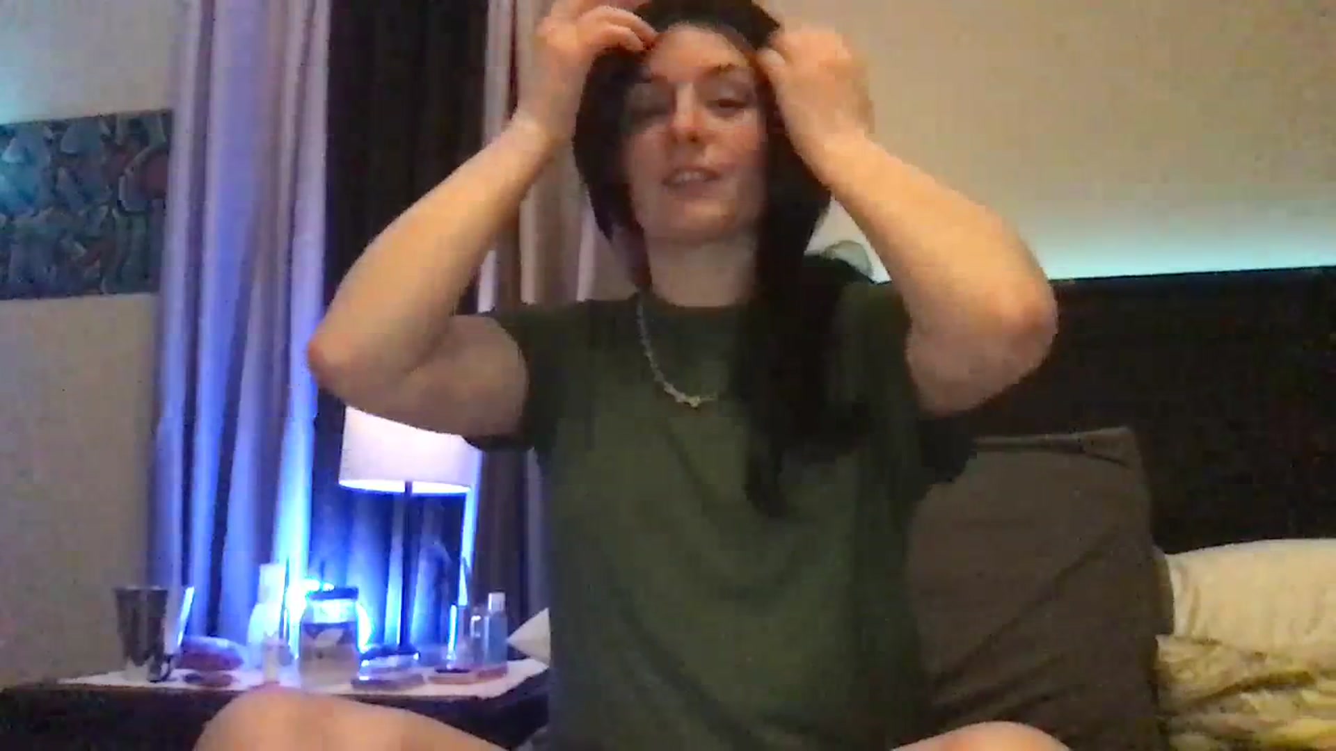 Gallery image thumbnail from EmmyLove's myfreecams stream on, 04/04/2024, 06:39 image 9 of 20
