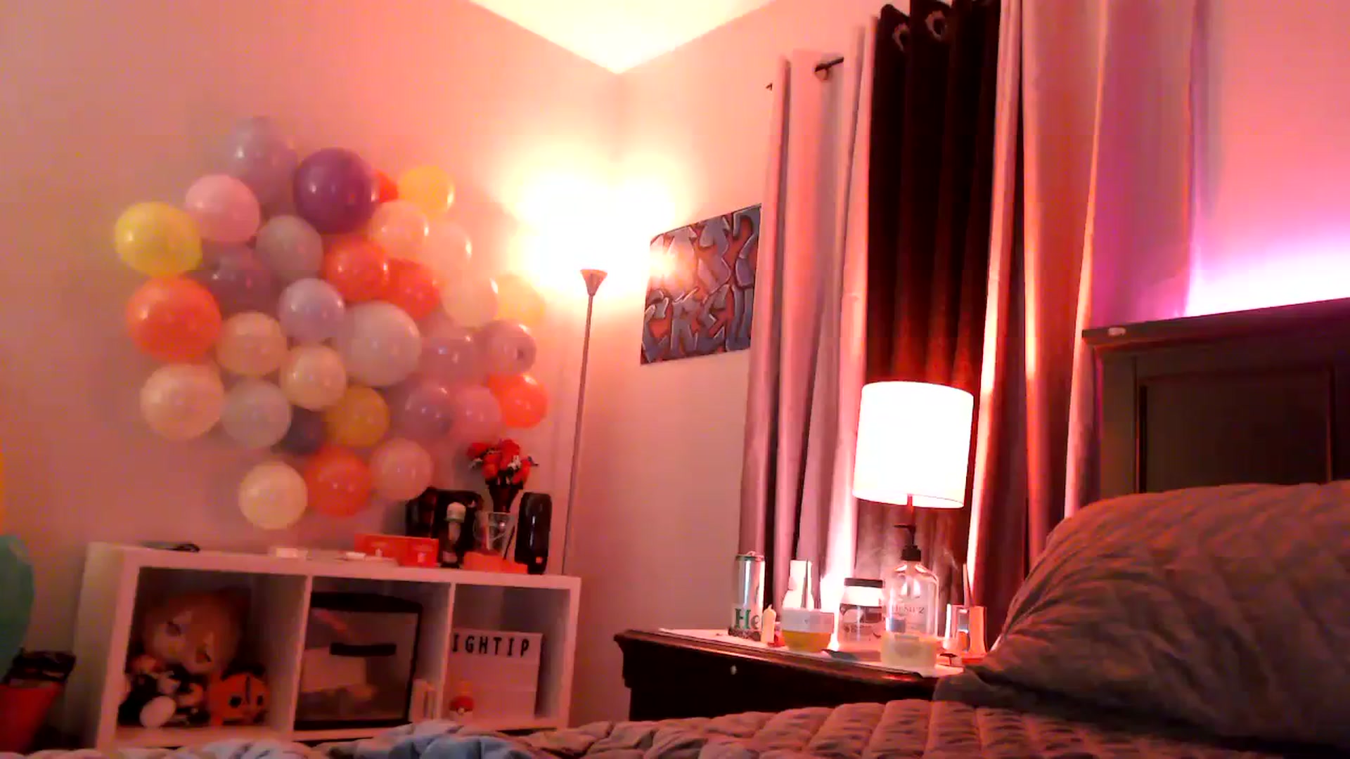 Gallery image thumbnail from EmmyLove's myfreecams stream on, 04/11/2024, 06:11 image 20 of 20