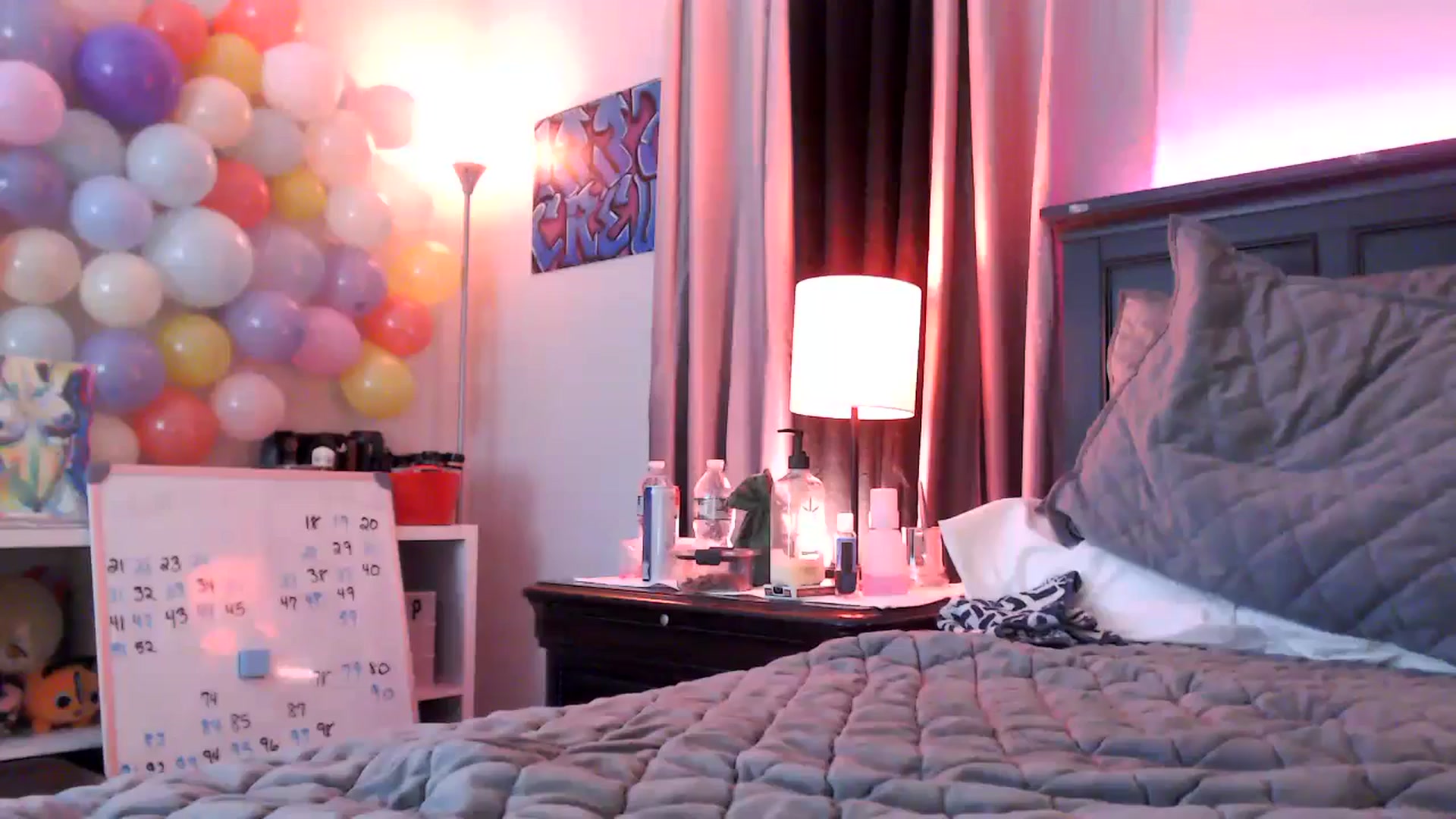 Gallery image thumbnail from EmmyLove's myfreecams stream on, 04/27/2024, 07:30 image 16 of 20