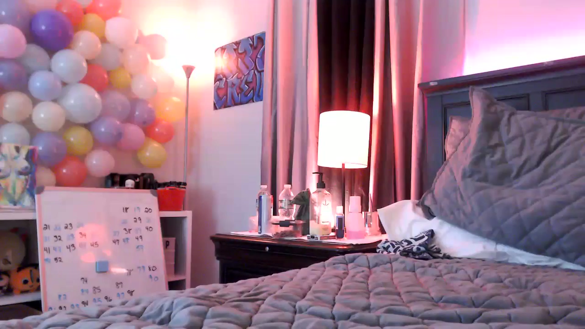 Gallery image thumbnail from EmmyLove's myfreecams stream on, 04/27/2024, 07:30 image 17 of 20