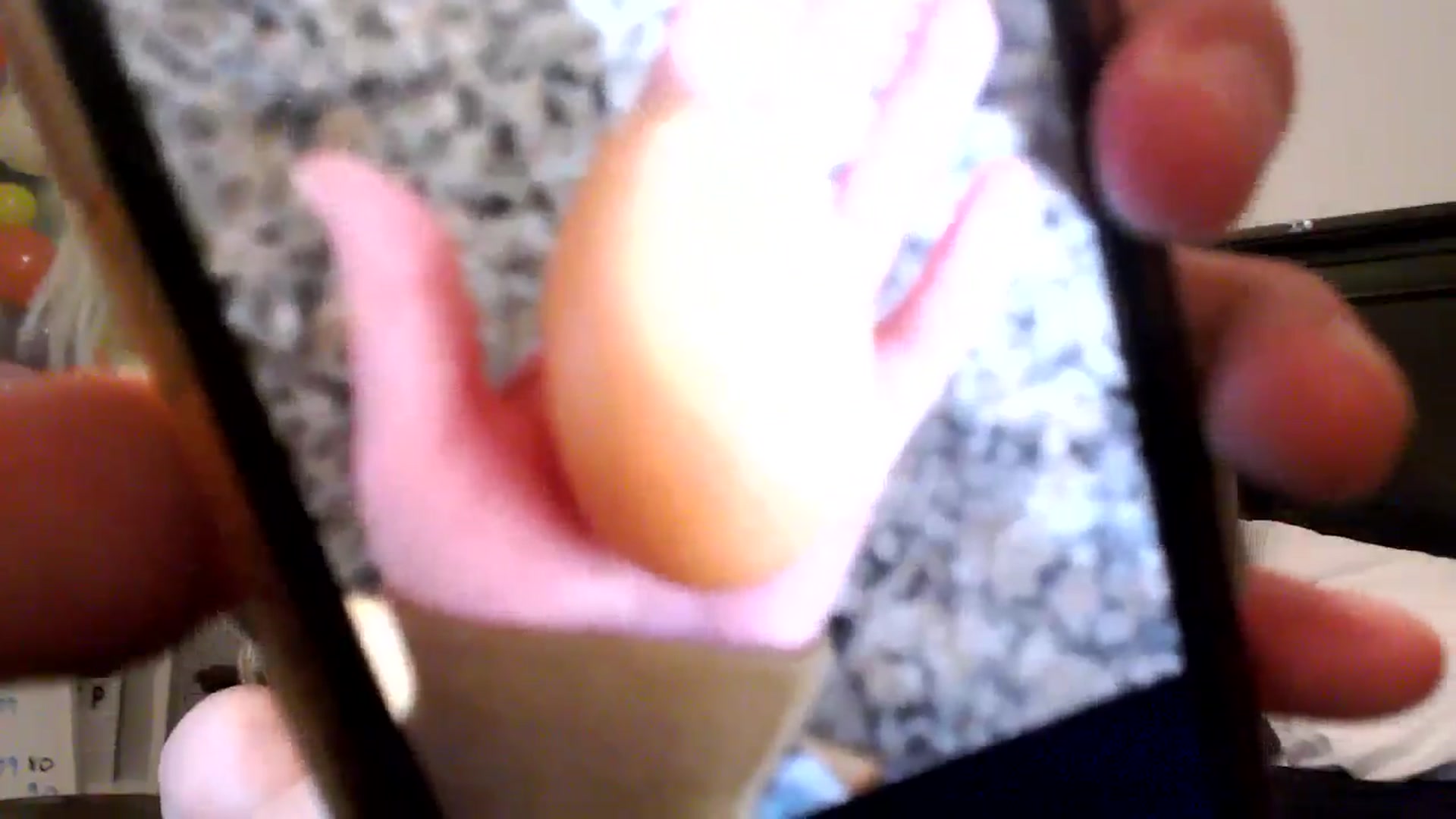 Gallery image thumbnail from EmmyLove's myfreecams stream on, 05/04/2024, 06:33 image 17 of 20