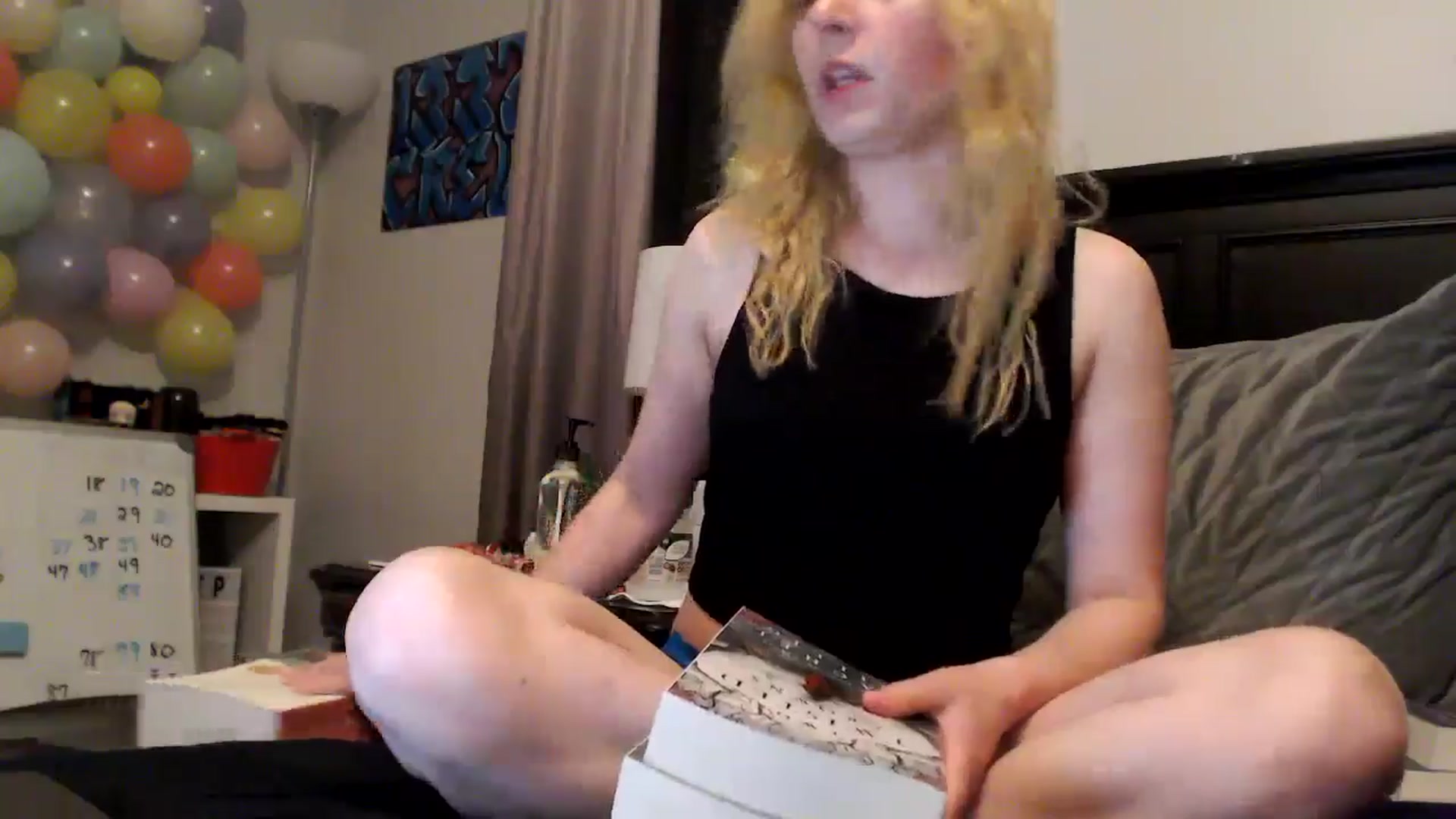 Gallery image thumbnail from EmmyLove's myfreecams stream on, 05/04/2024, 06:54 image 15 of 20