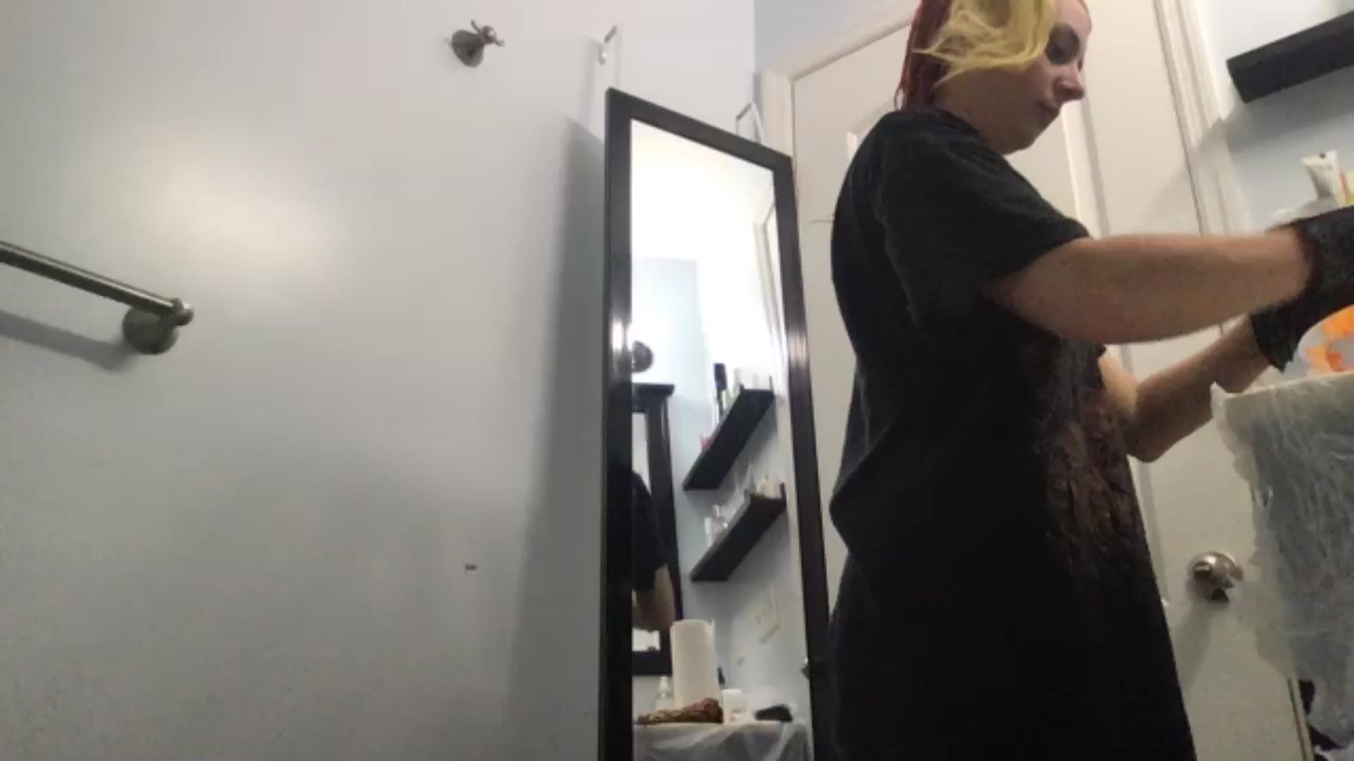 Gallery image thumbnail from EmmyLove's myfreecams stream on, 05/09/2024, 06:30 image 20 of 20