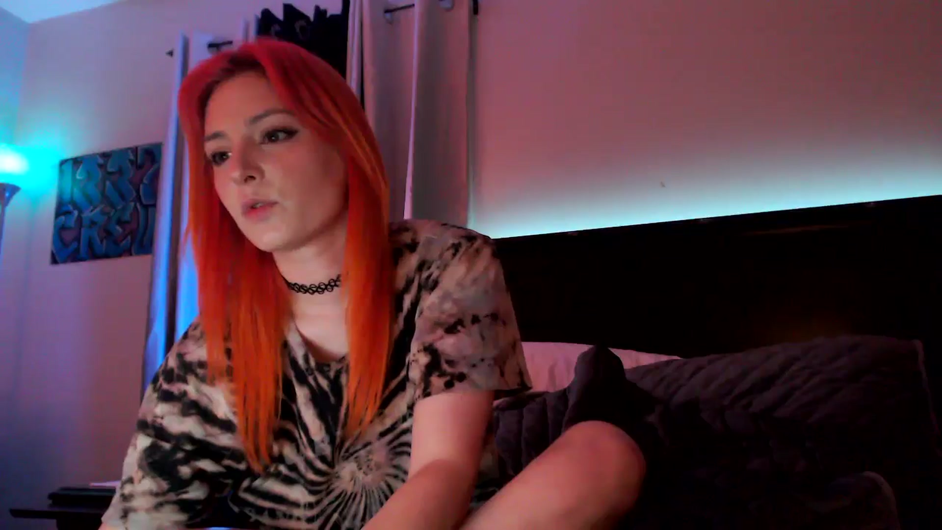 Gallery image thumbnail from EmmyLove's myfreecams stream on, 05/10/2024, 04:11 image 10 of 20