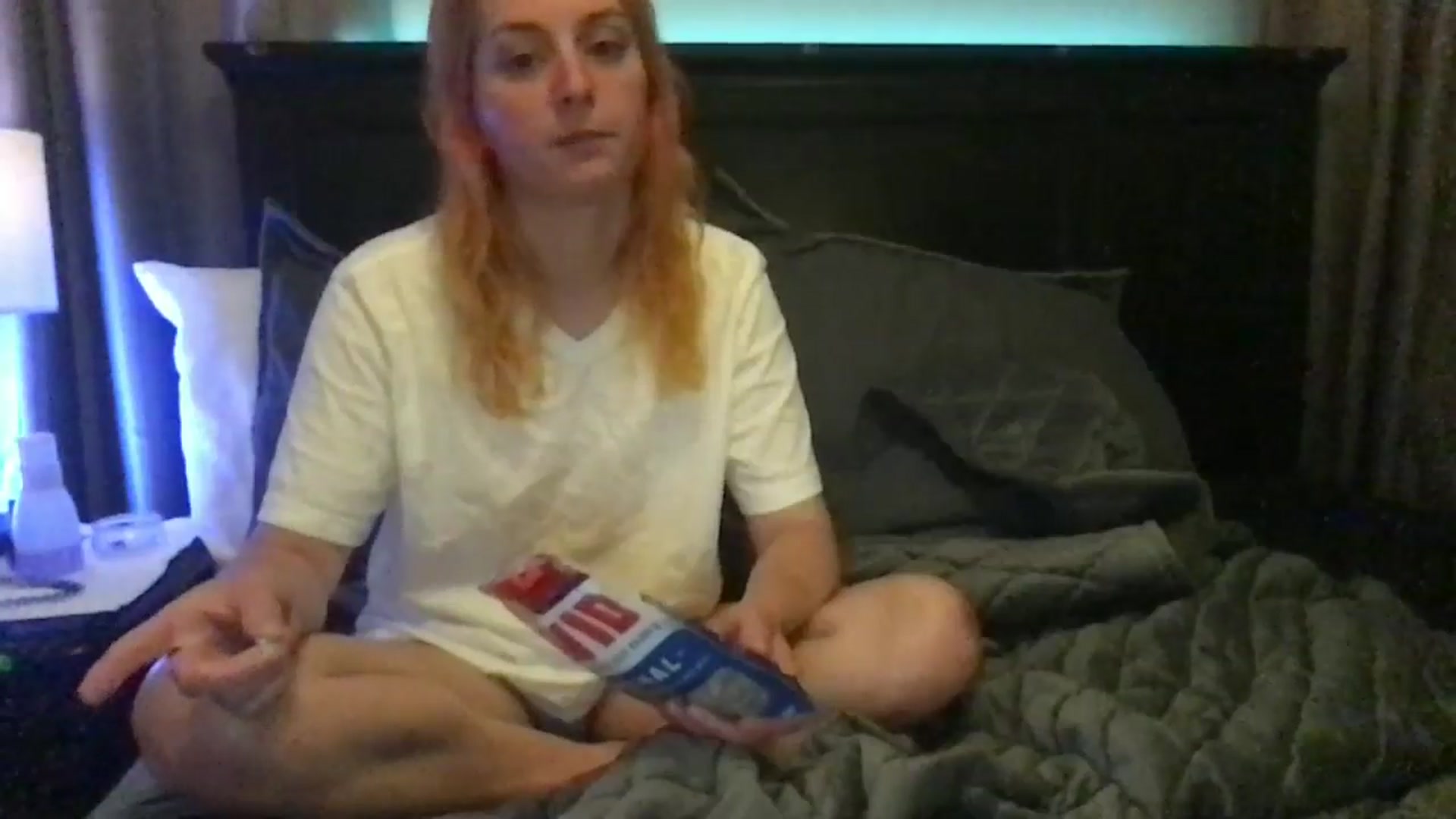 Gallery image thumbnail from EmmyLove's myfreecams stream on, 05/19/2024, 07:38 image 16 of 20