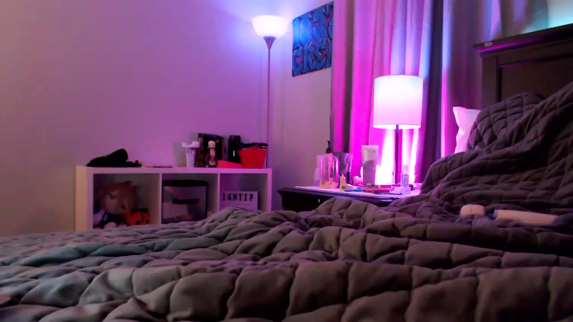 Gallery image thumbnail from EmmyLove's myfreecams stream on, 05/31/2024, 05:14 image 18 of 20