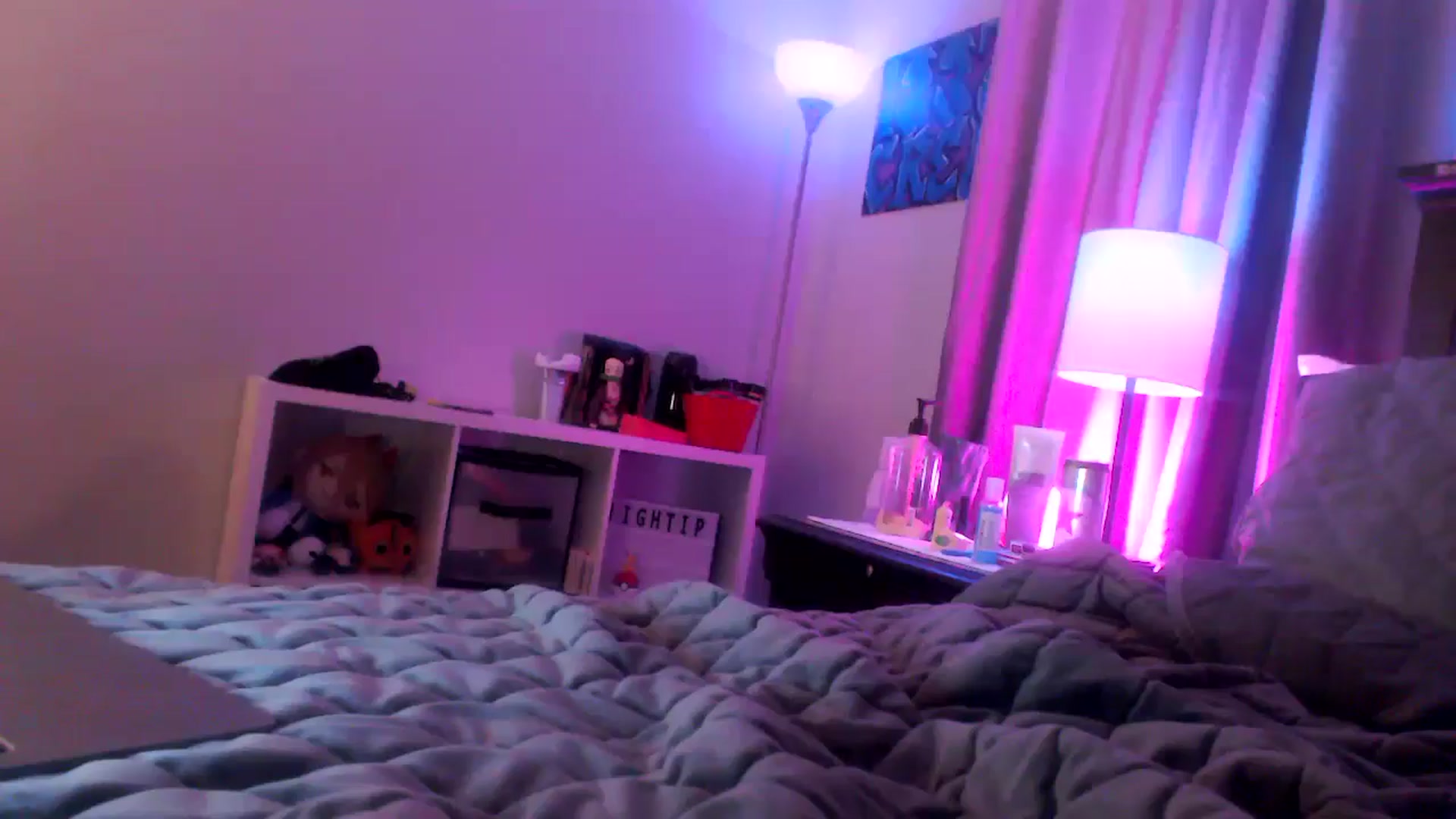 Gallery image thumbnail from EmmyLove's myfreecams stream on, 06/01/2024, 07:06 image 12 of 20