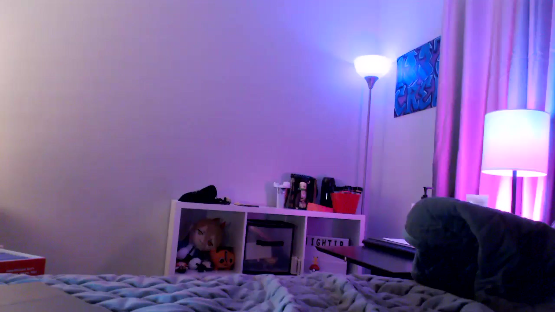 Gallery image thumbnail from EmmyLove's myfreecams stream on, 06/01/2024, 07:06 image 1 of 20