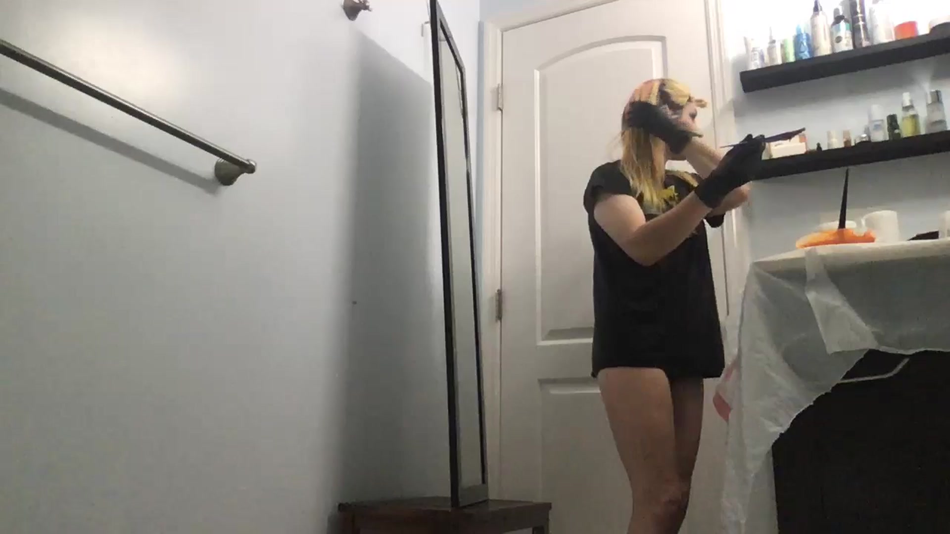 Gallery image thumbnail from EmmyLove's myfreecams stream on, 06/12/2024, 05:43 image 17 of 20