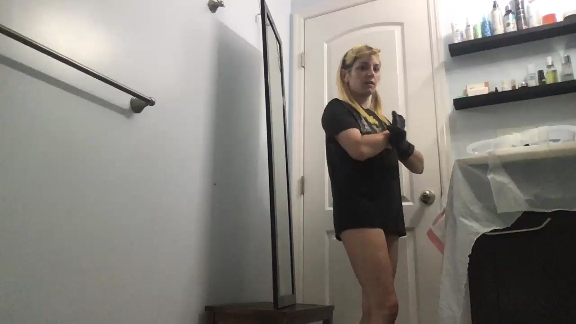 Gallery image thumbnail from EmmyLove's myfreecams stream on, 06/12/2024, 05:43 image 9 of 20