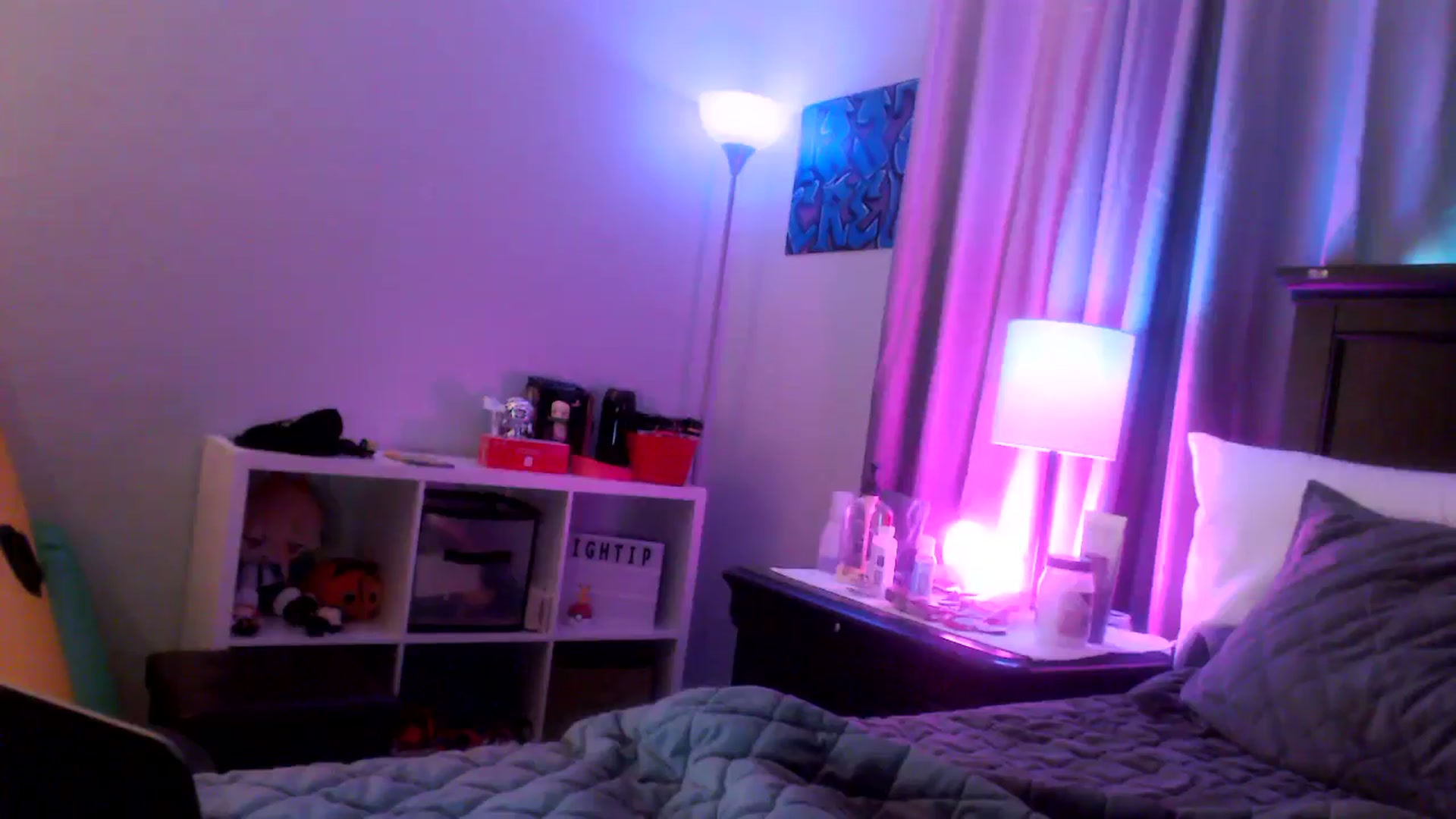 Gallery image thumbnail from EmmyLove's myfreecams stream on, 06/14/2024, 08:11 image 18 of 20