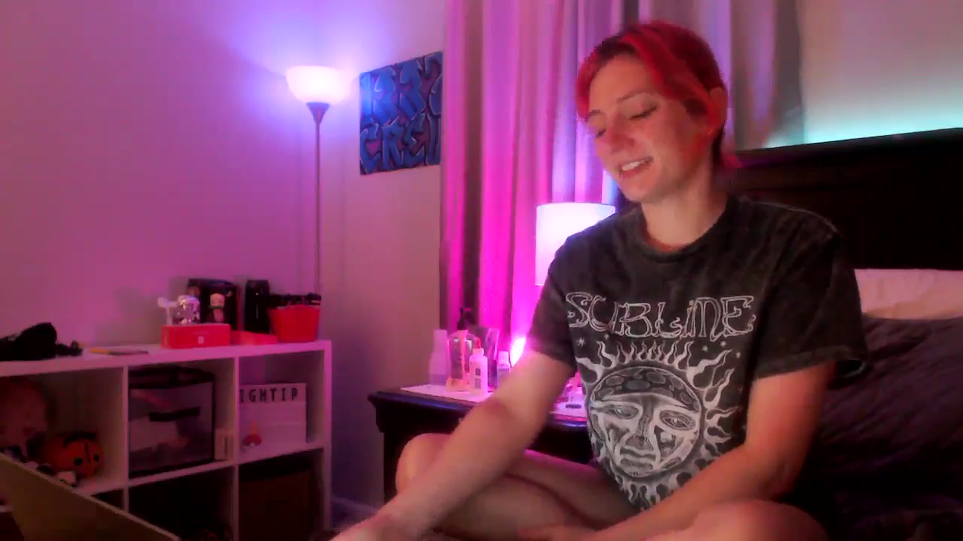 Gallery image thumbnail from EmmyLove's myfreecams stream on, 06/15/2024, 07:40 image 2 of 20