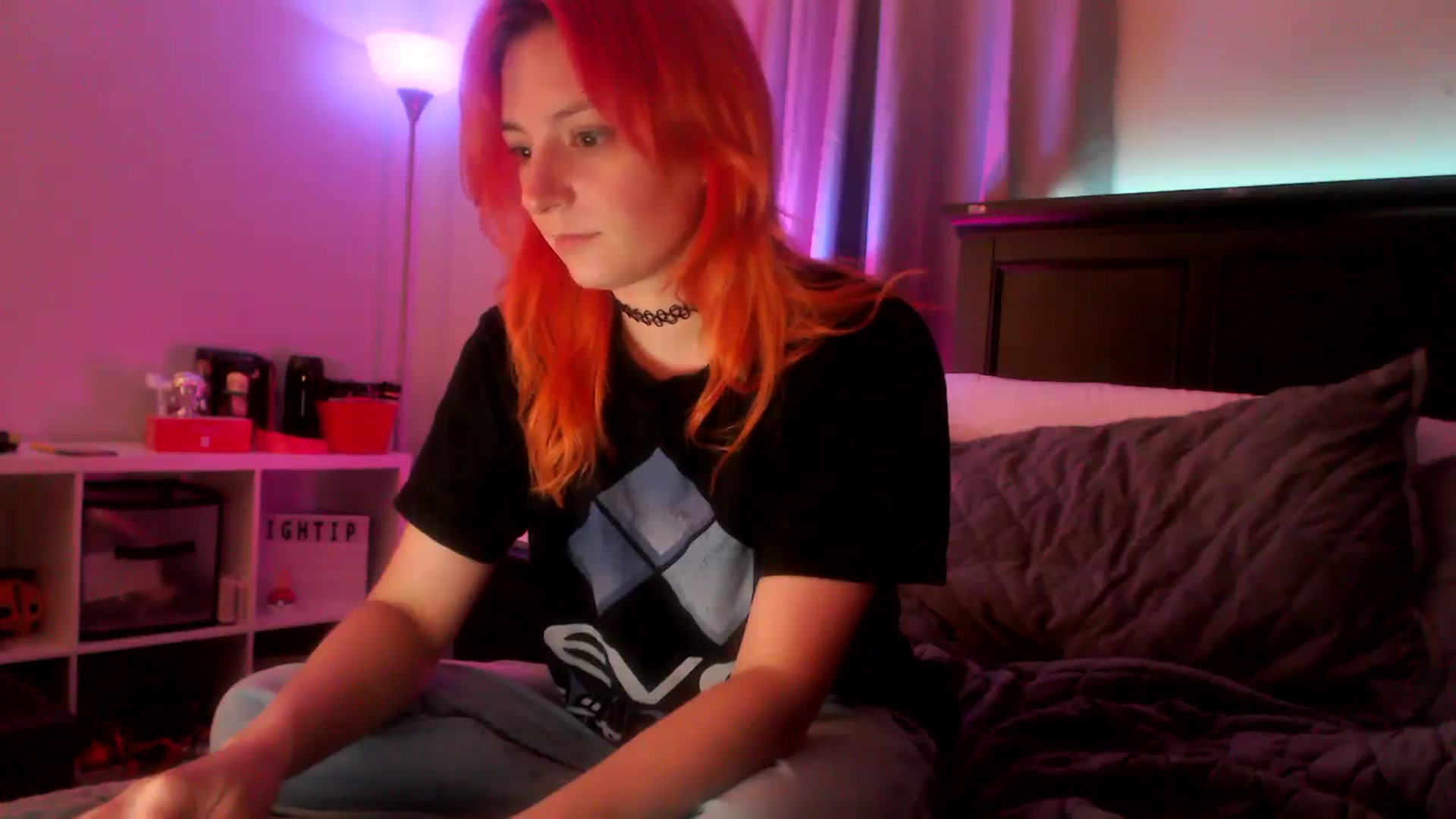 Gallery image thumbnail from EmmyLove's myfreecams stream on, 06/16/2024, 06:11 image 6 of 20