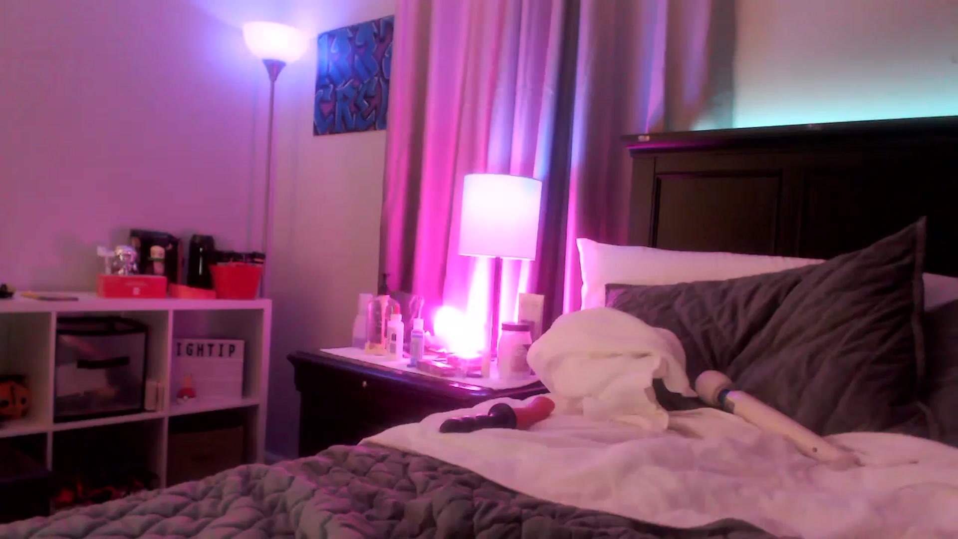 Gallery image thumbnail from EmmyLove's myfreecams stream on, 06/16/2024, 06:11 image 19 of 20