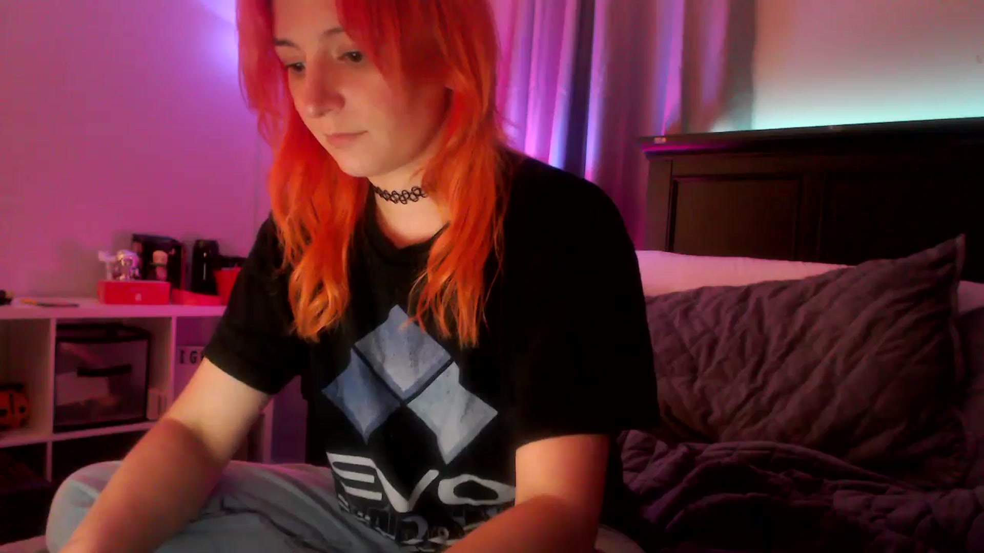 Gallery image thumbnail from EmmyLove's myfreecams stream on, 06/16/2024, 06:11 image 9 of 20