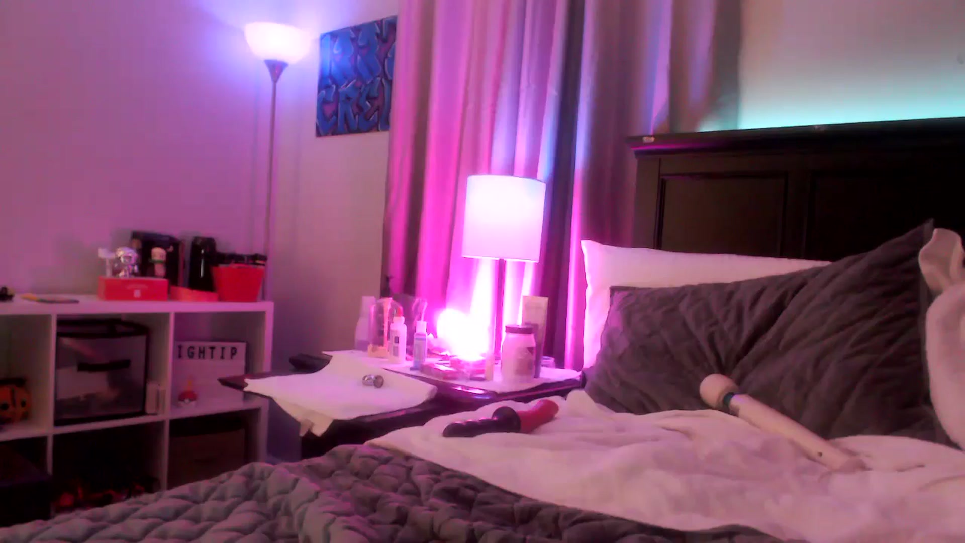 Gallery image thumbnail from EmmyLove's myfreecams stream on, 06/16/2024, 06:11 image 20 of 20