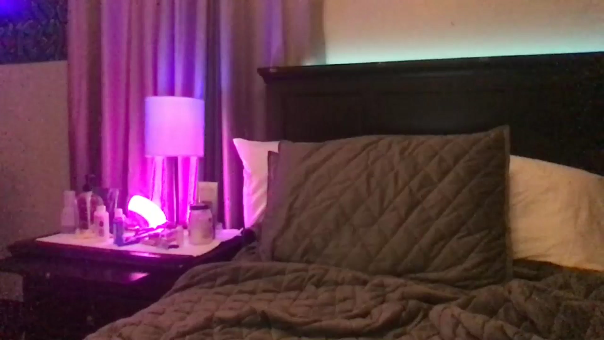 Gallery image thumbnail from EmmyLove's myfreecams stream on, 06/18/2024, 06:55 image 11 of 20