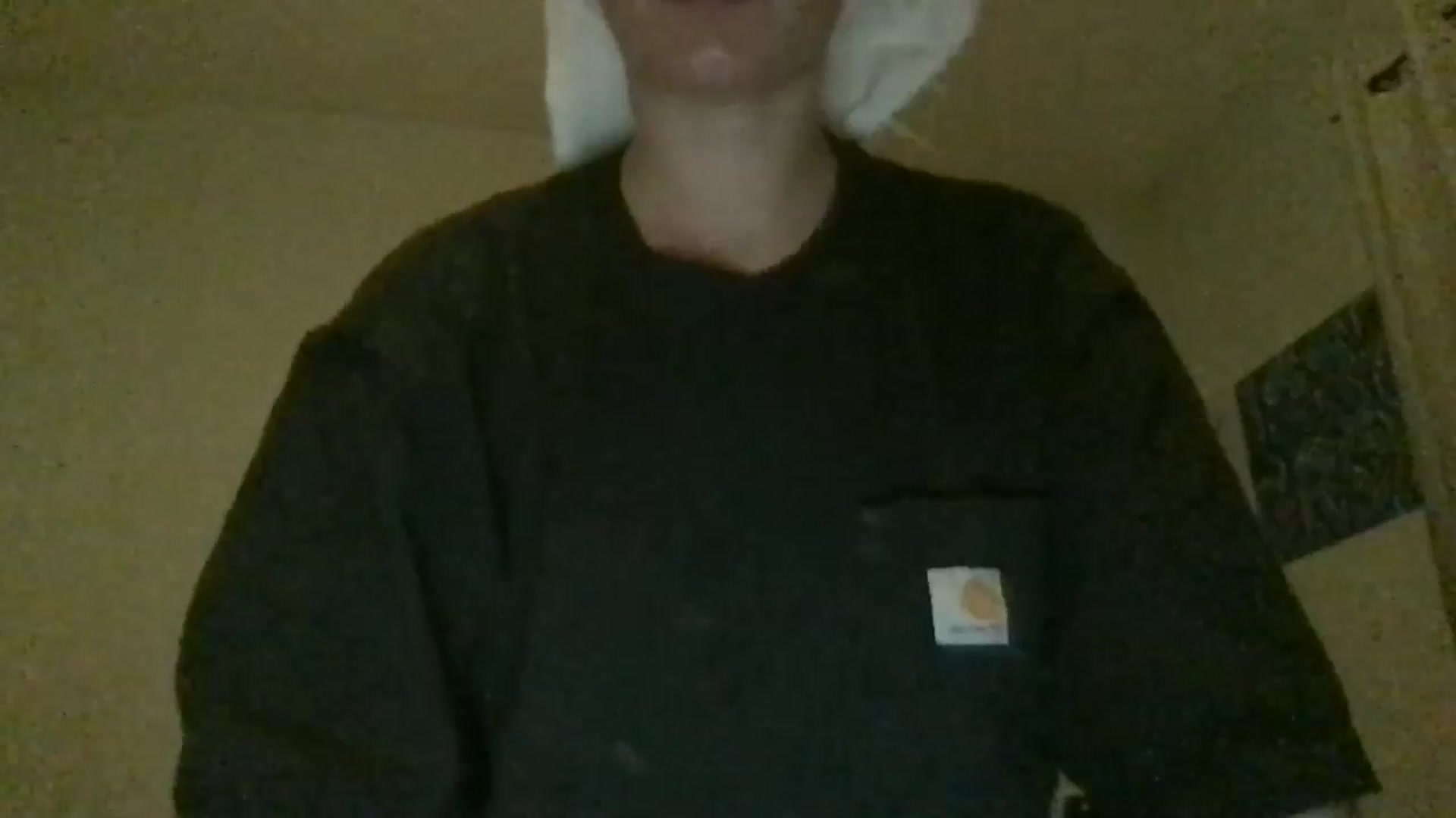 Gallery image thumbnail from EmmyLove's myfreecams stream on, 06/28/2024, 06:23 image 3 of 20
