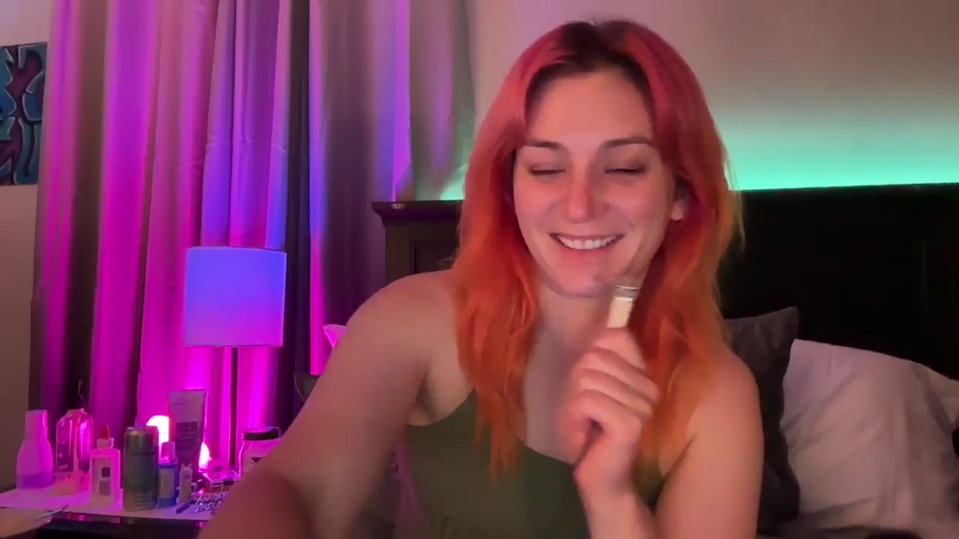Gallery image thumbnail from EmmyLove's myfreecams stream on, 07/03/2024, 06:06 image 9 of 20