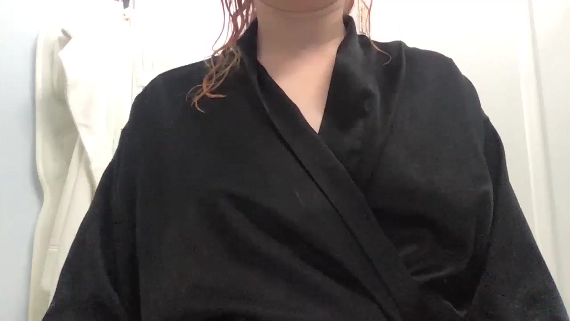 Gallery image thumbnail from EmmyLove's myfreecams stream on, 07/13/2024, 06:10 image 11 of 20