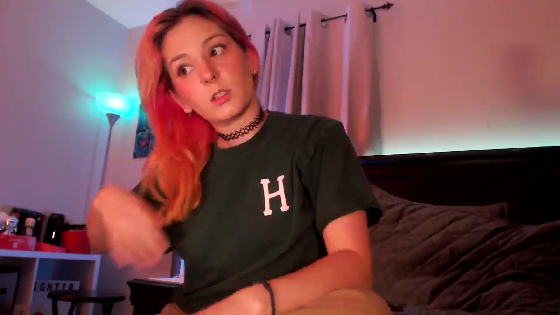 Gallery image thumbnail from EmmyLove's myfreecams stream on, 07/18/2024, 05:09 image 9 of 20