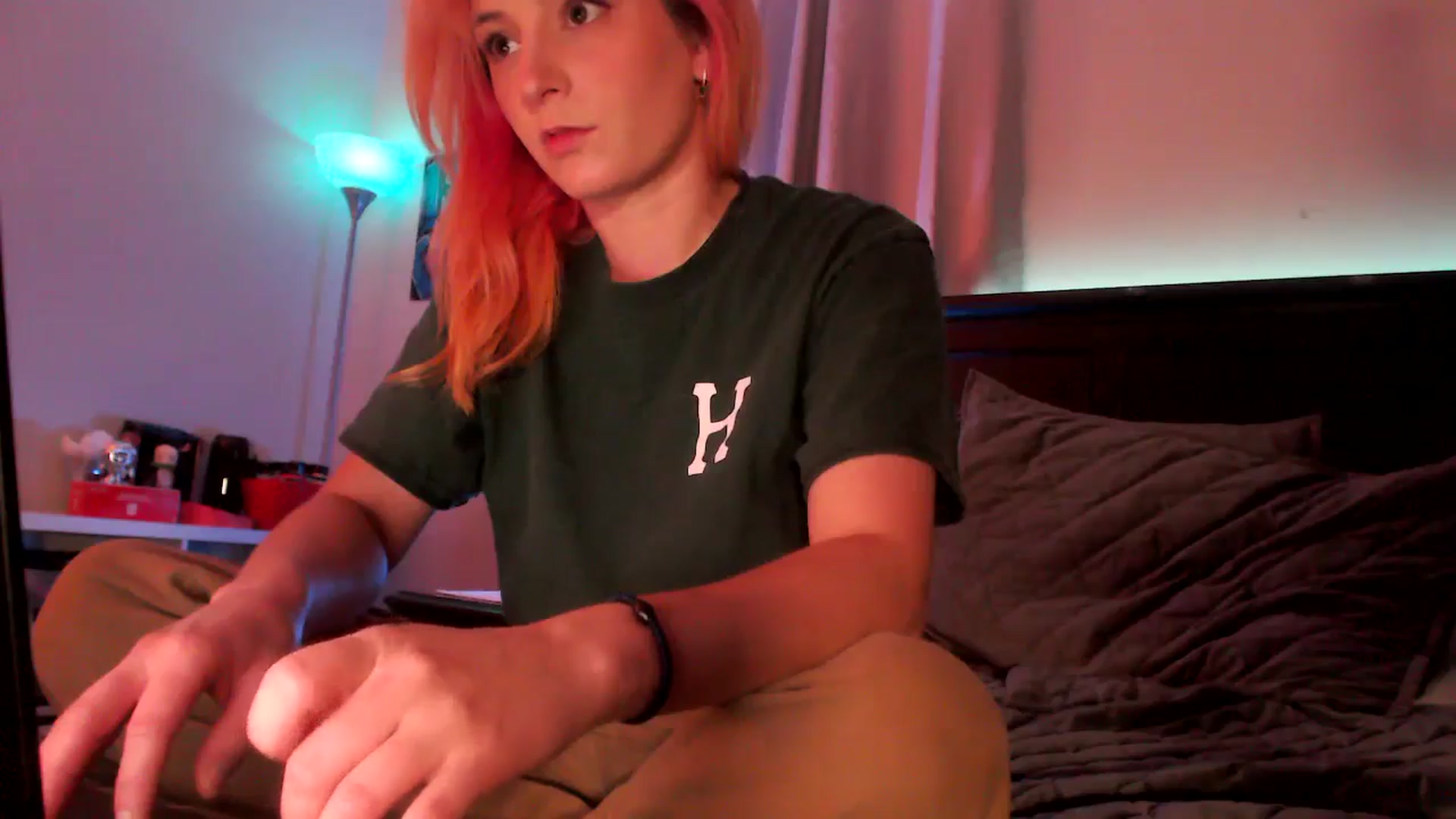 Gallery image thumbnail from EmmyLove's myfreecams stream on, 07/18/2024, 05:09 image 19 of 20