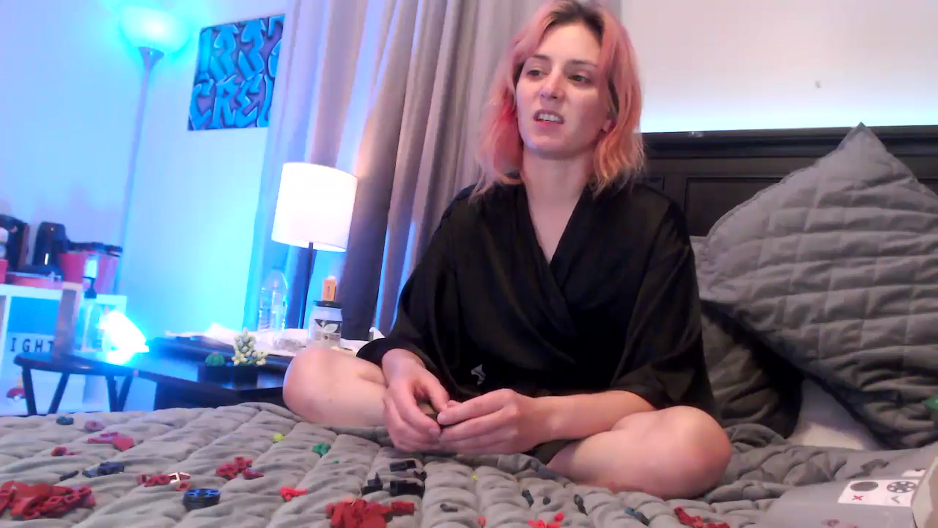 Gallery image thumbnail from EmmyLove's myfreecams stream on, 07/21/2024, 06:45 image 16 of 20