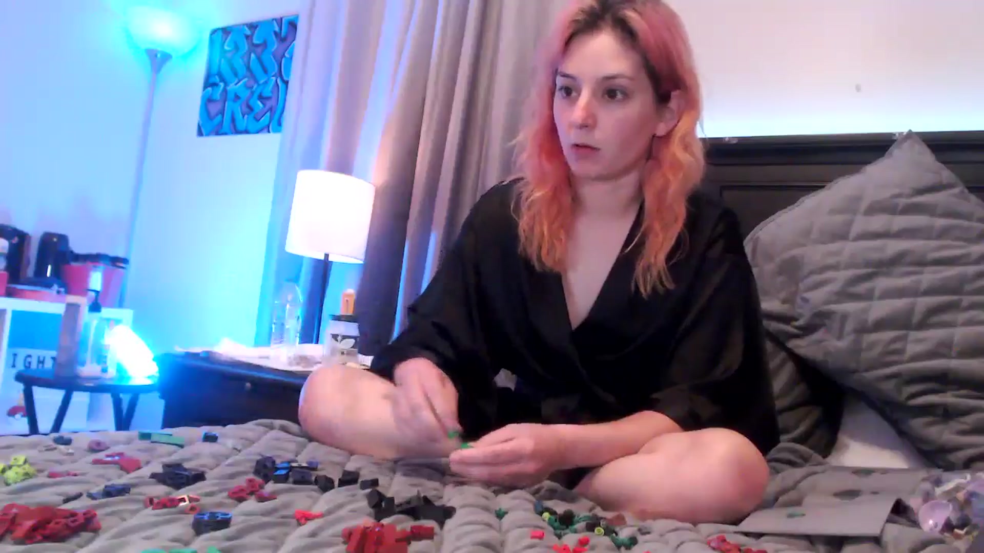 Gallery image thumbnail from EmmyLove's myfreecams stream on, 07/21/2024, 06:45 image 11 of 20
