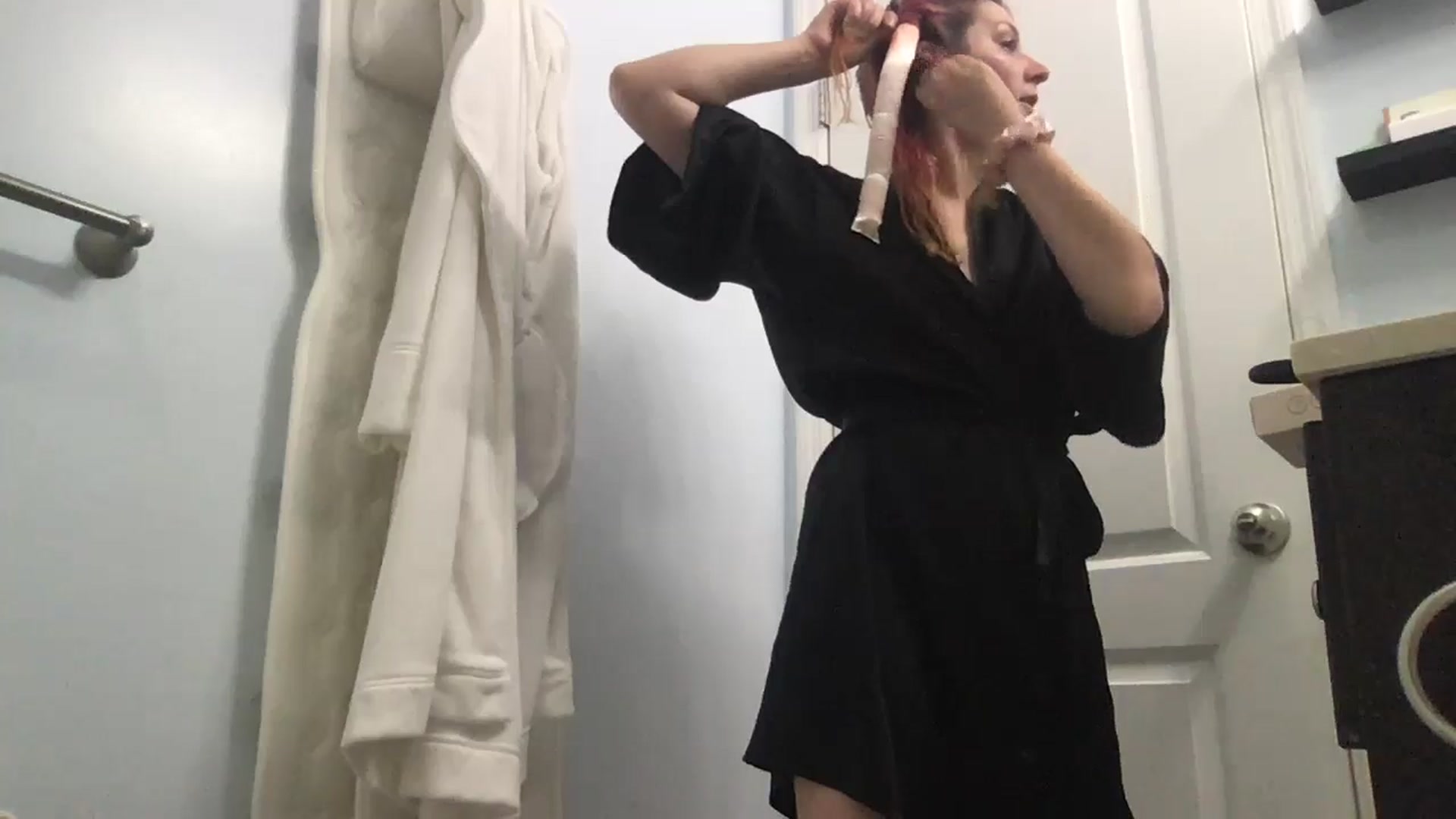 Gallery image thumbnail from EmmyLove's myfreecams stream on, 07/23/2024, 05:41 image 11 of 20