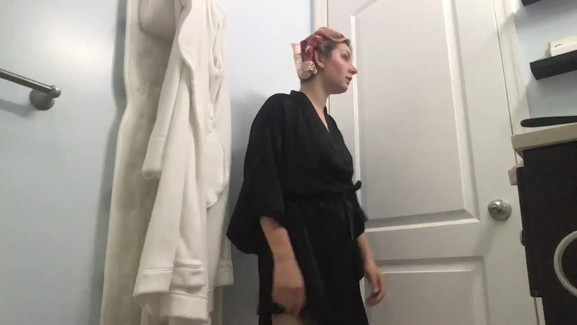Gallery image thumbnail from EmmyLove's myfreecams stream on, 07/23/2024, 05:41 image 14 of 20
