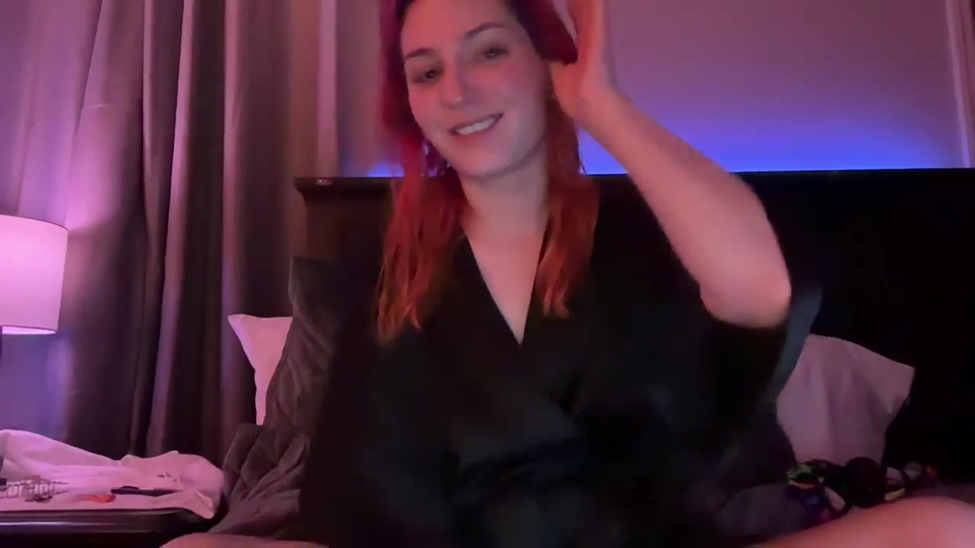 Gallery image thumbnail from EmmyLove's myfreecams stream on, 08/06/2024, 05:17 image 2 of 20