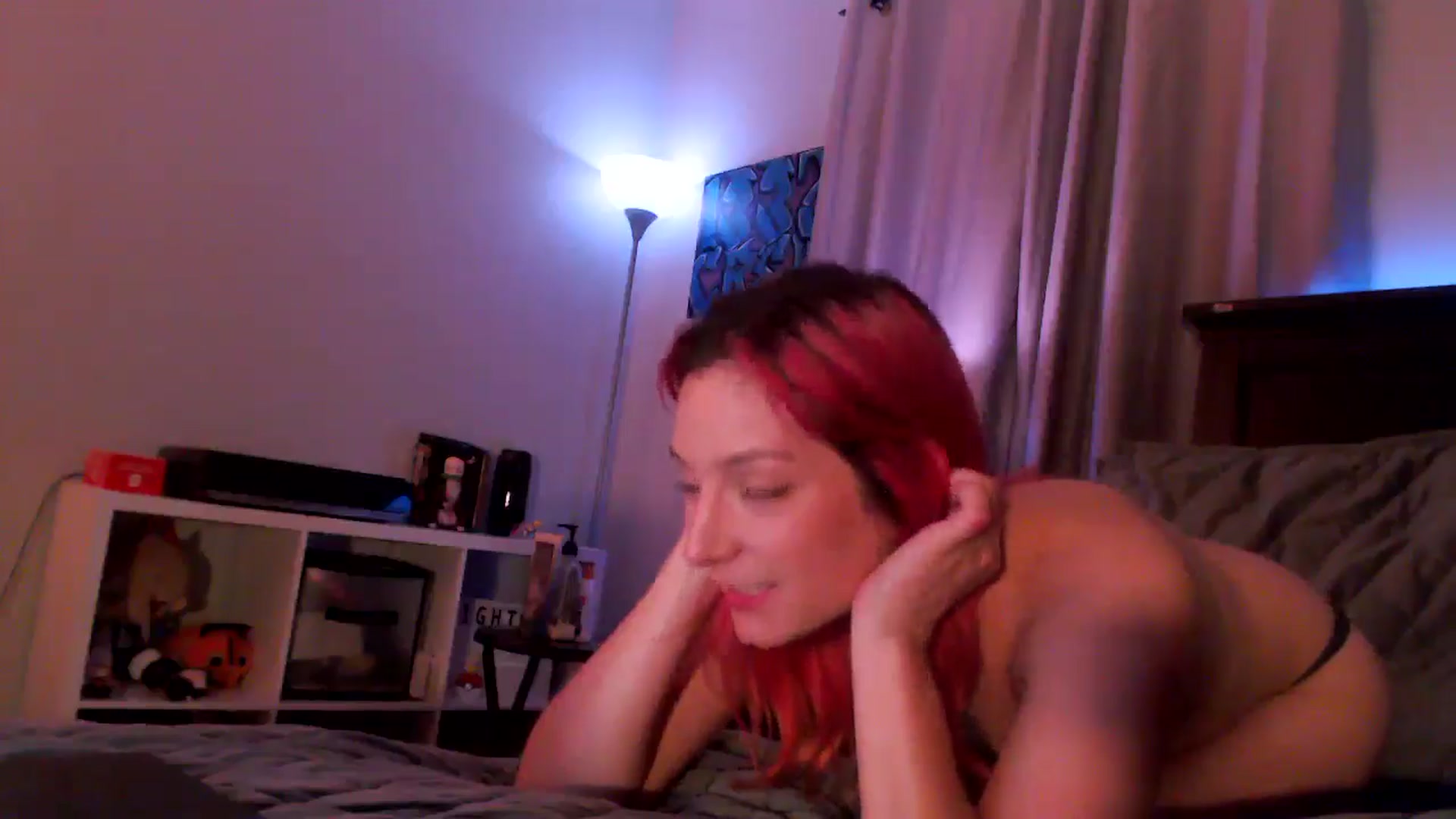 Gallery image thumbnail from EmmyLove's myfreecams stream on, 08/10/2024, 07:35 image 17 of 20