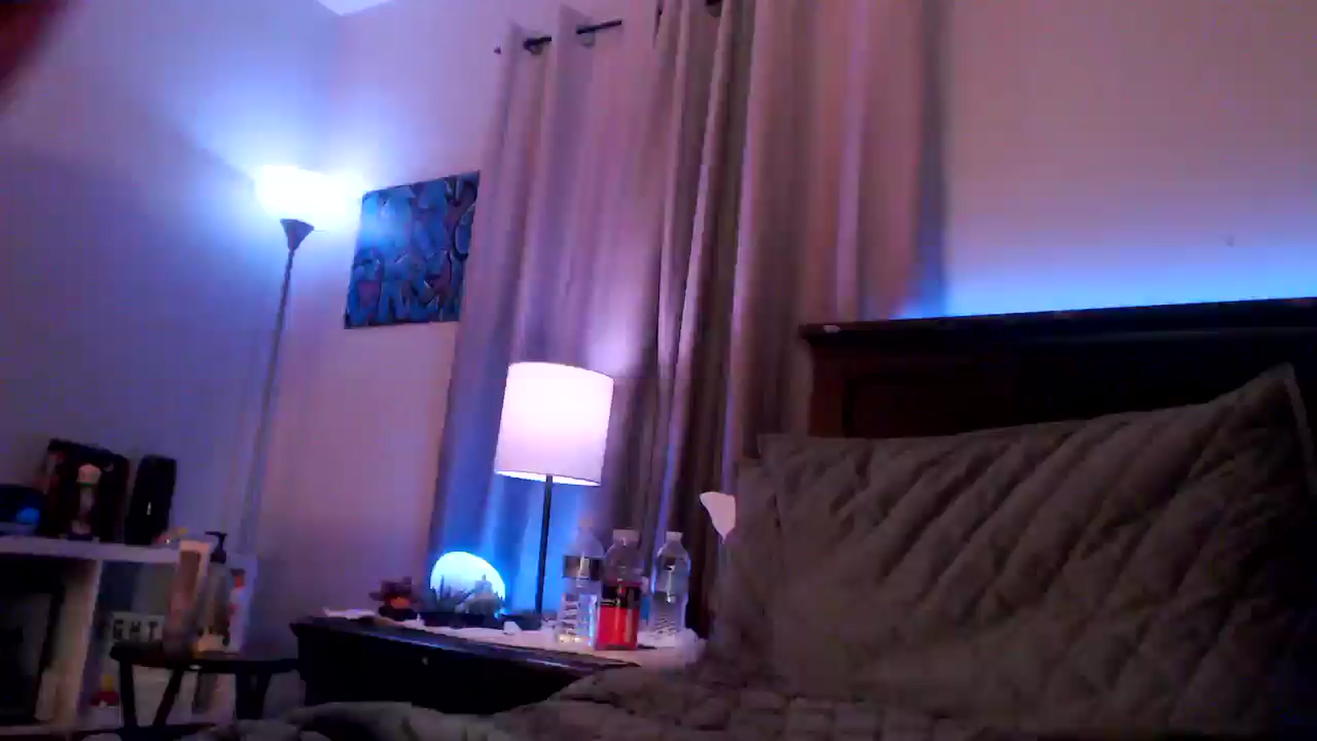 Gallery image thumbnail from EmmyLove's myfreecams stream on, 08/11/2024, 07:21 image 2 of 20