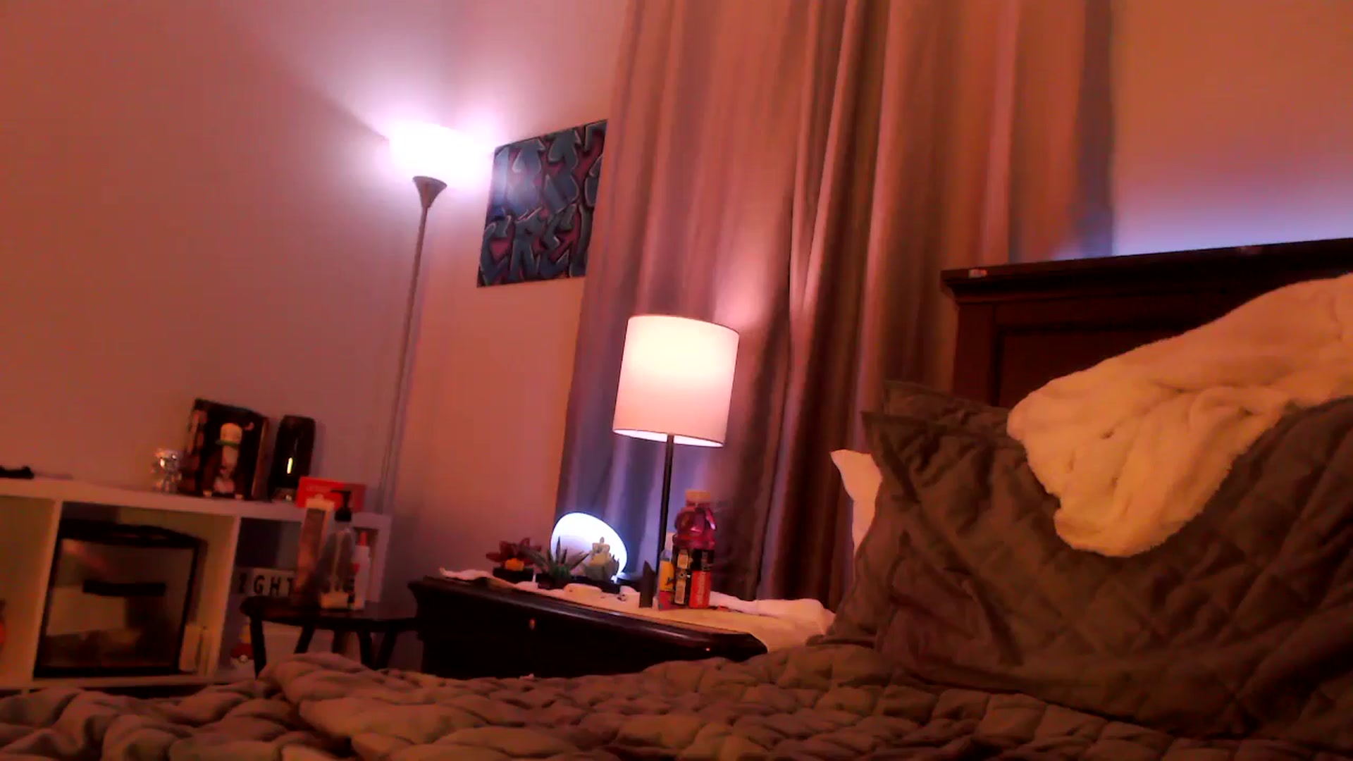 Gallery image thumbnail from EmmyLove's myfreecams stream on, 08/14/2024, 07:41 image 2 of 20