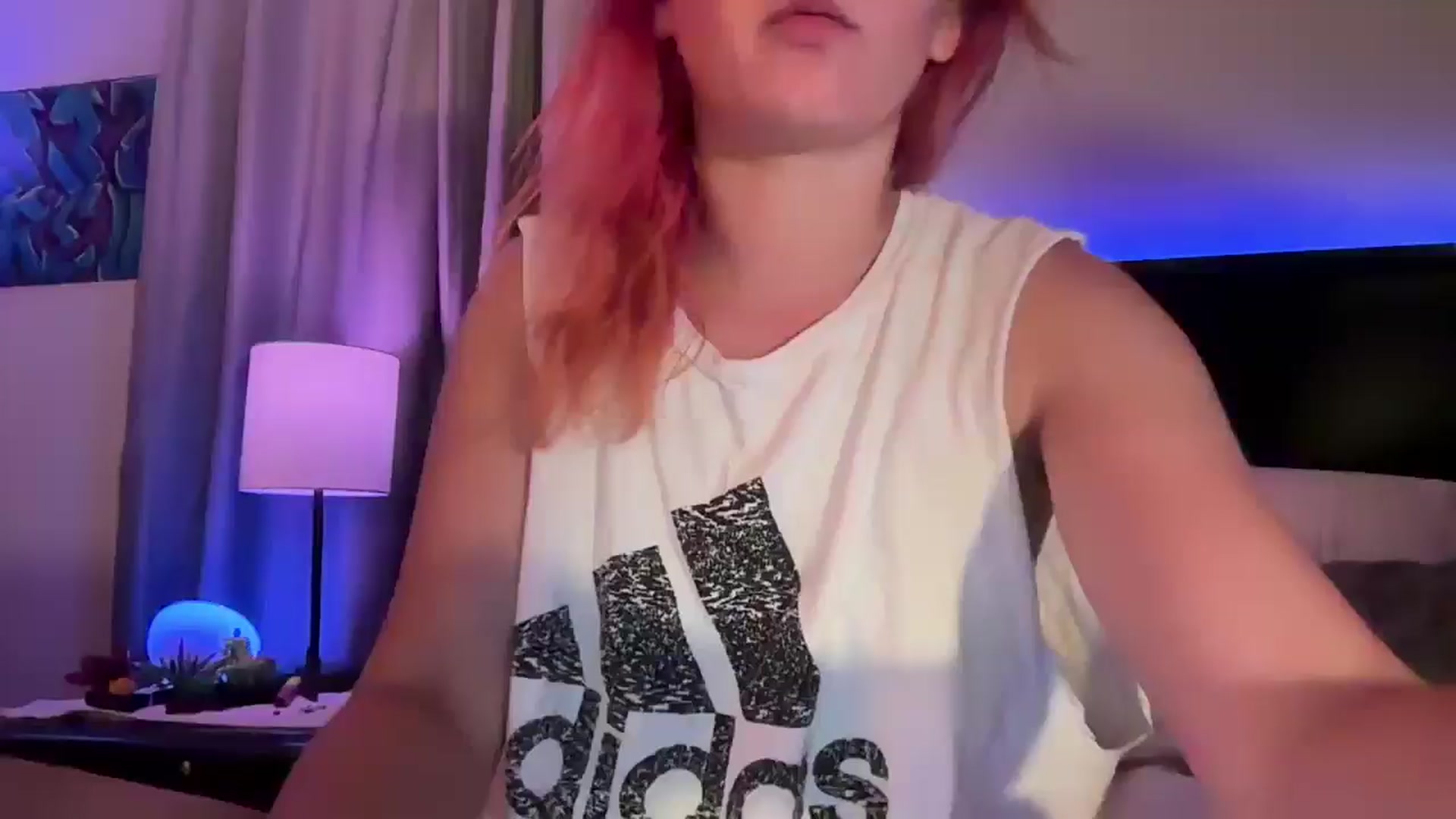 Gallery image thumbnail from EmmyLove's myfreecams stream on, 08/17/2024, 05:23 image 14 of 20