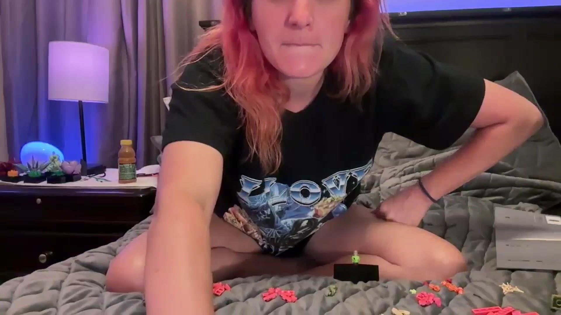 Gallery image thumbnail from EmmyLove's myfreecams stream on, 08/22/2024, 05:23 image 13 of 20
