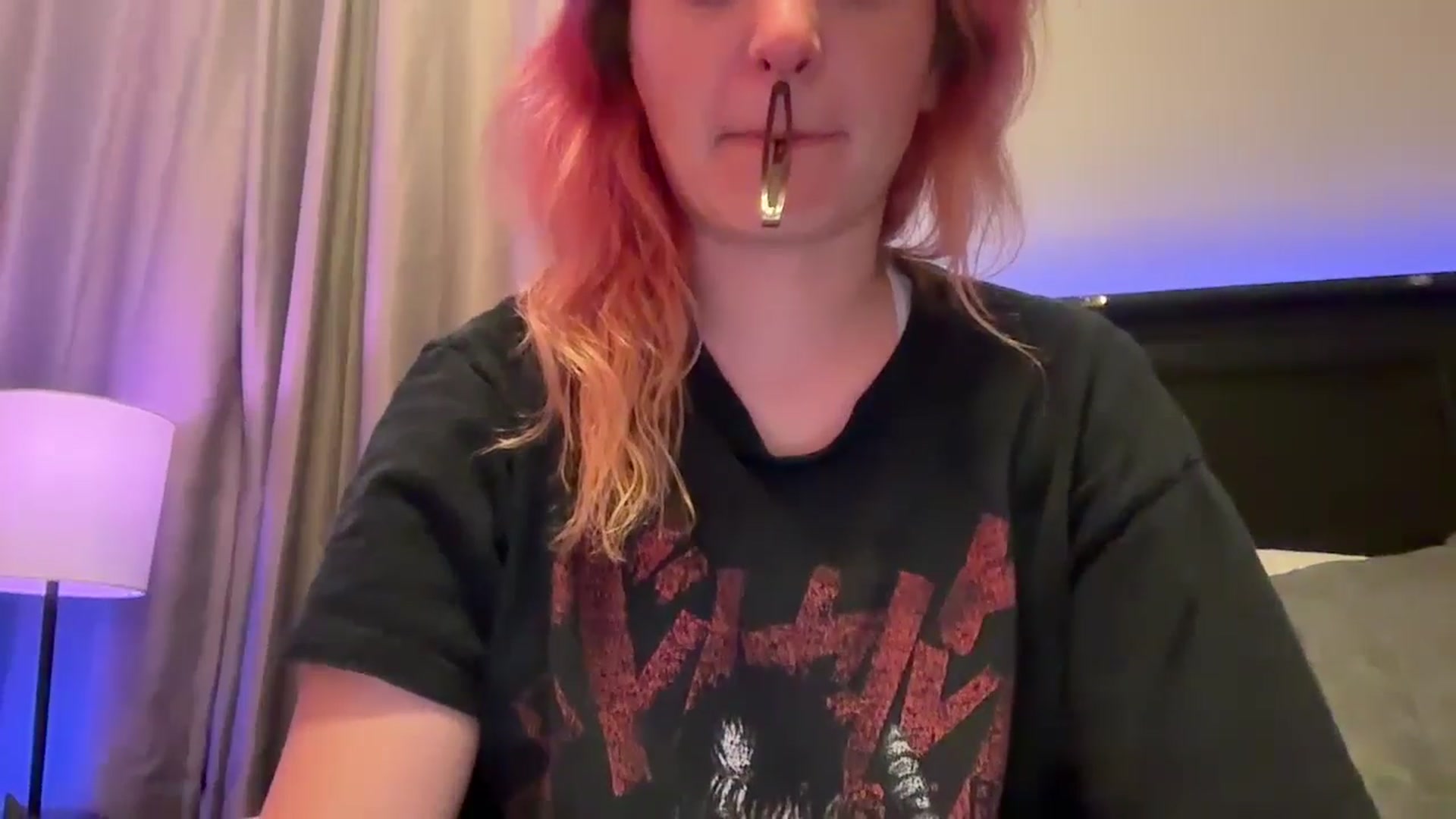 Gallery image thumbnail from EmmyLove's myfreecams stream on, 08/25/2024, 05:36 image 5 of 20