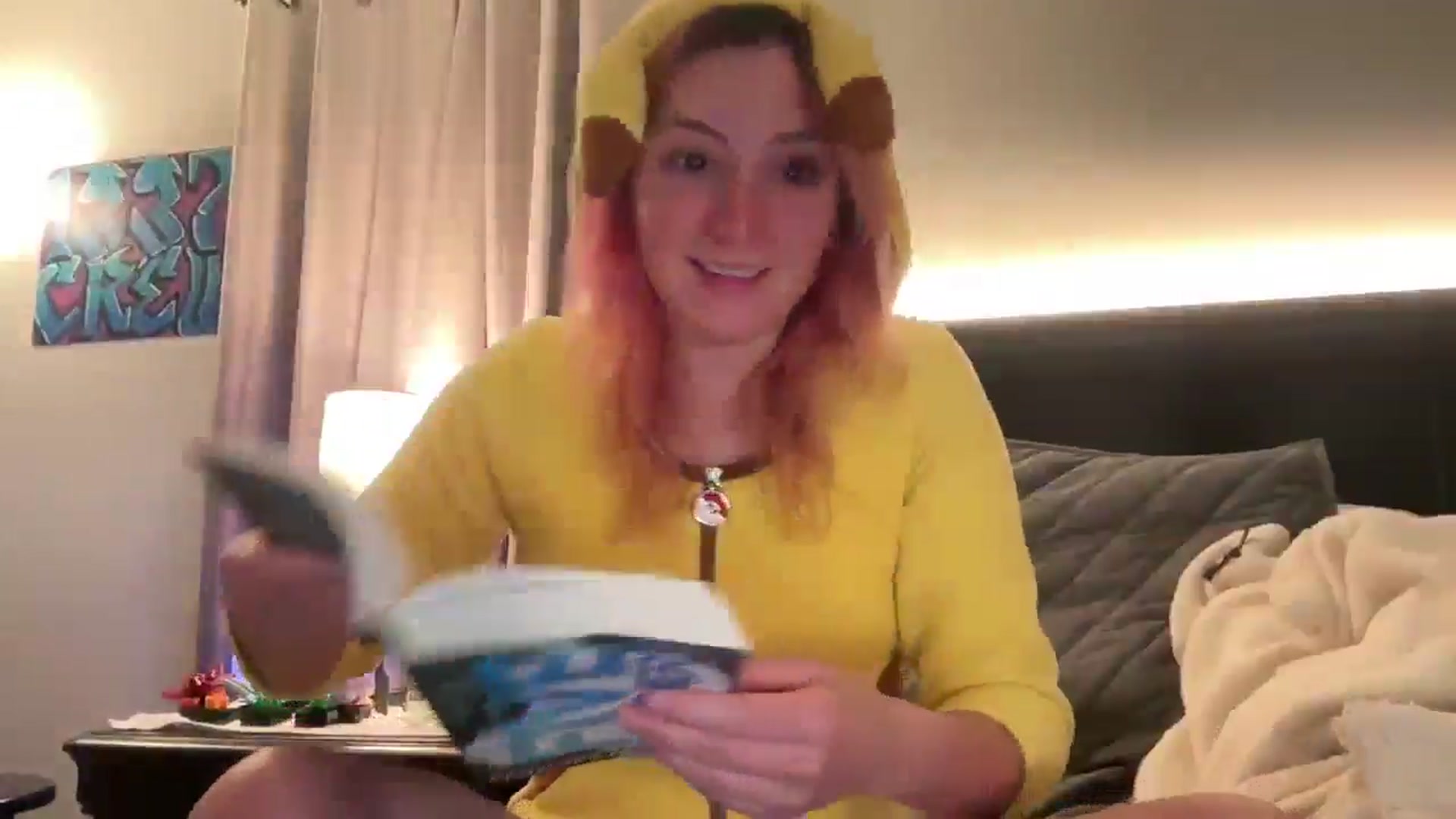 Gallery image thumbnail from EmmyLove's myfreecams stream on, 08/29/2024, 06:56 image 12 of 20