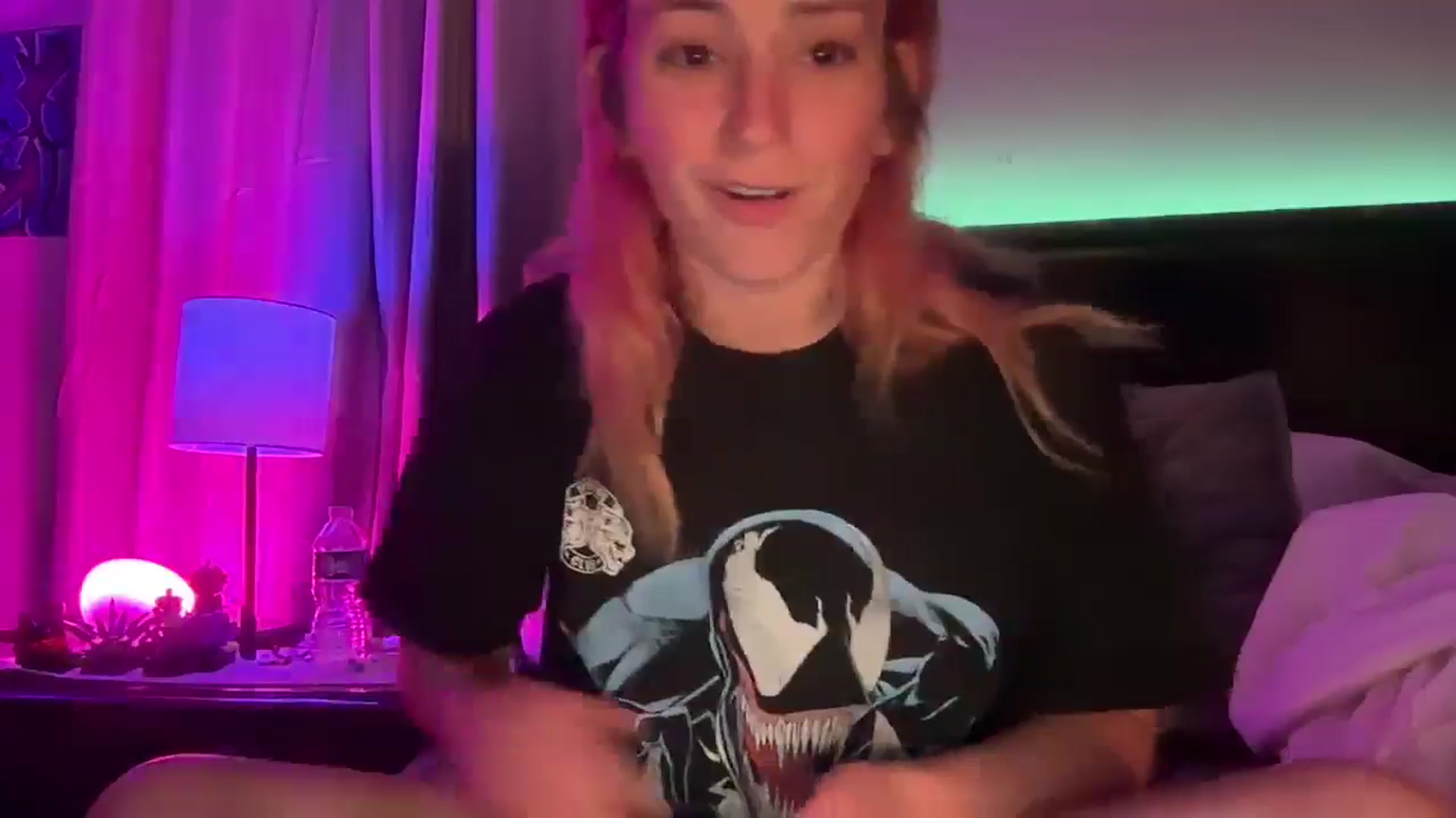 Gallery image thumbnail from EmmyLove's myfreecams stream on, 08/30/2024, 05:49 image 5 of 20